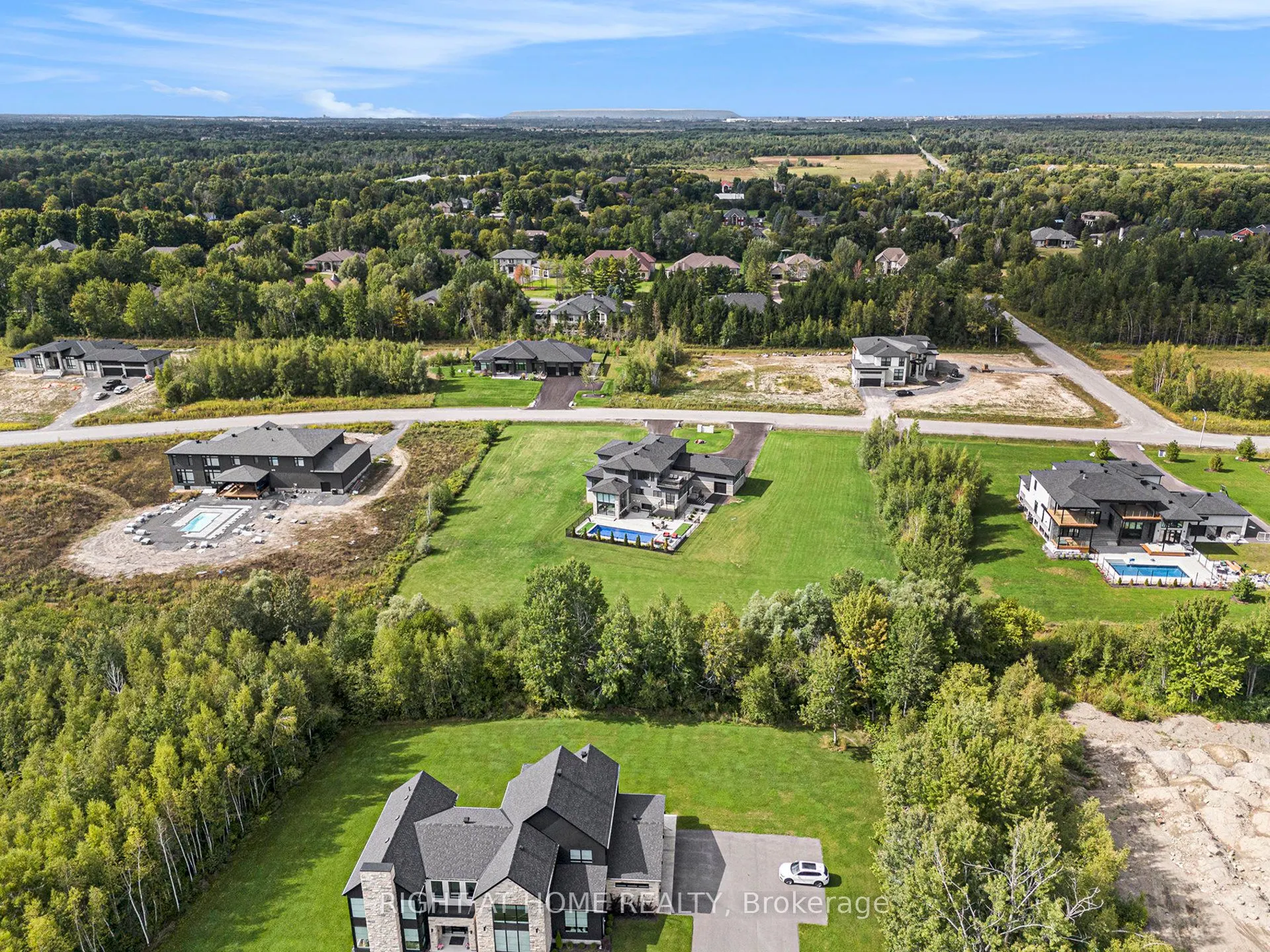 5046 Green Links Way