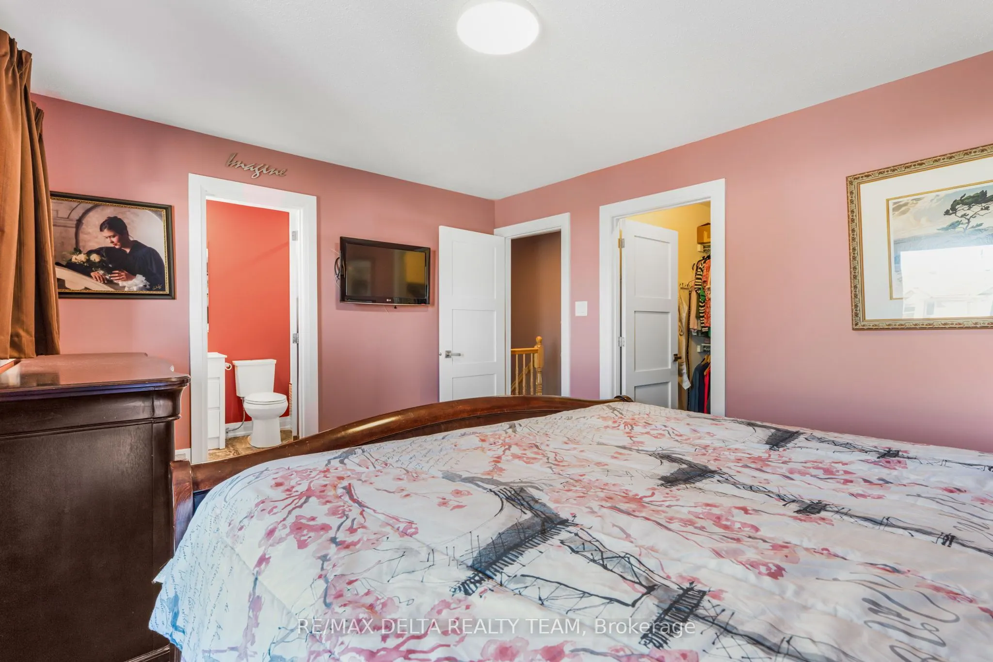 18 LONGSHIRE Circle