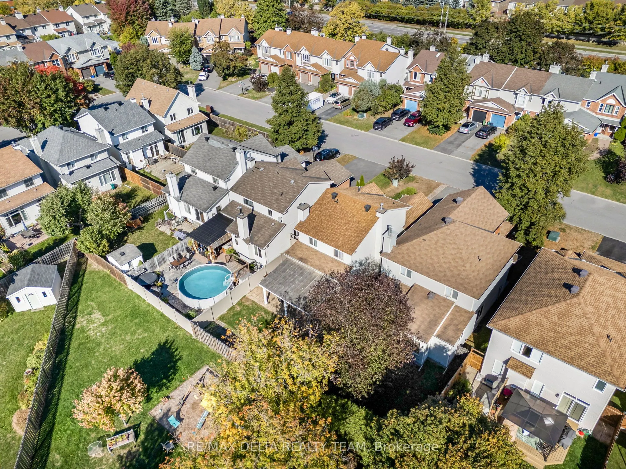 18 LONGSHIRE Circle