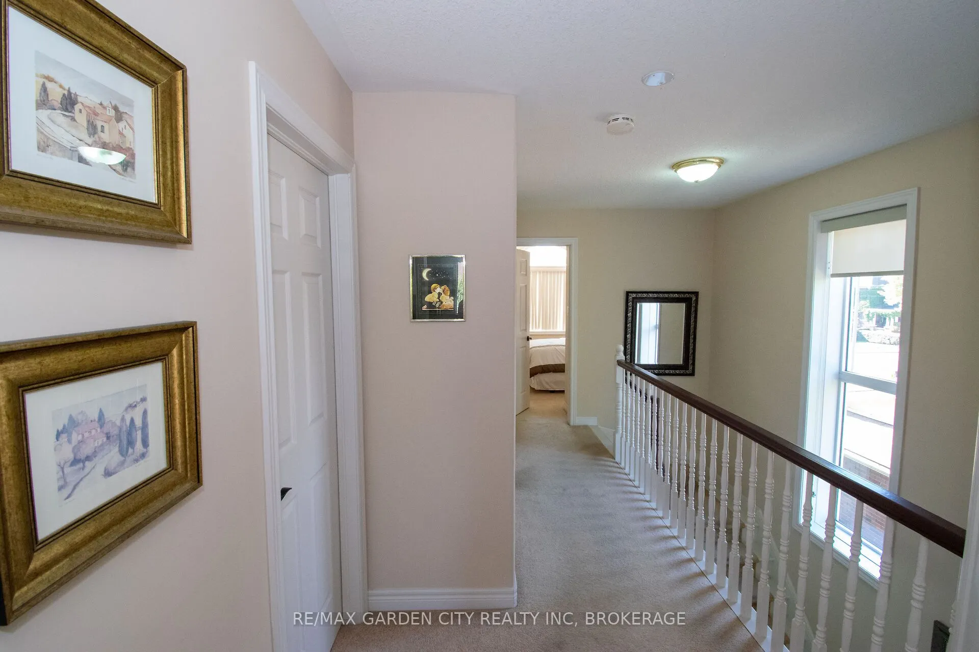 421 Queenston Street