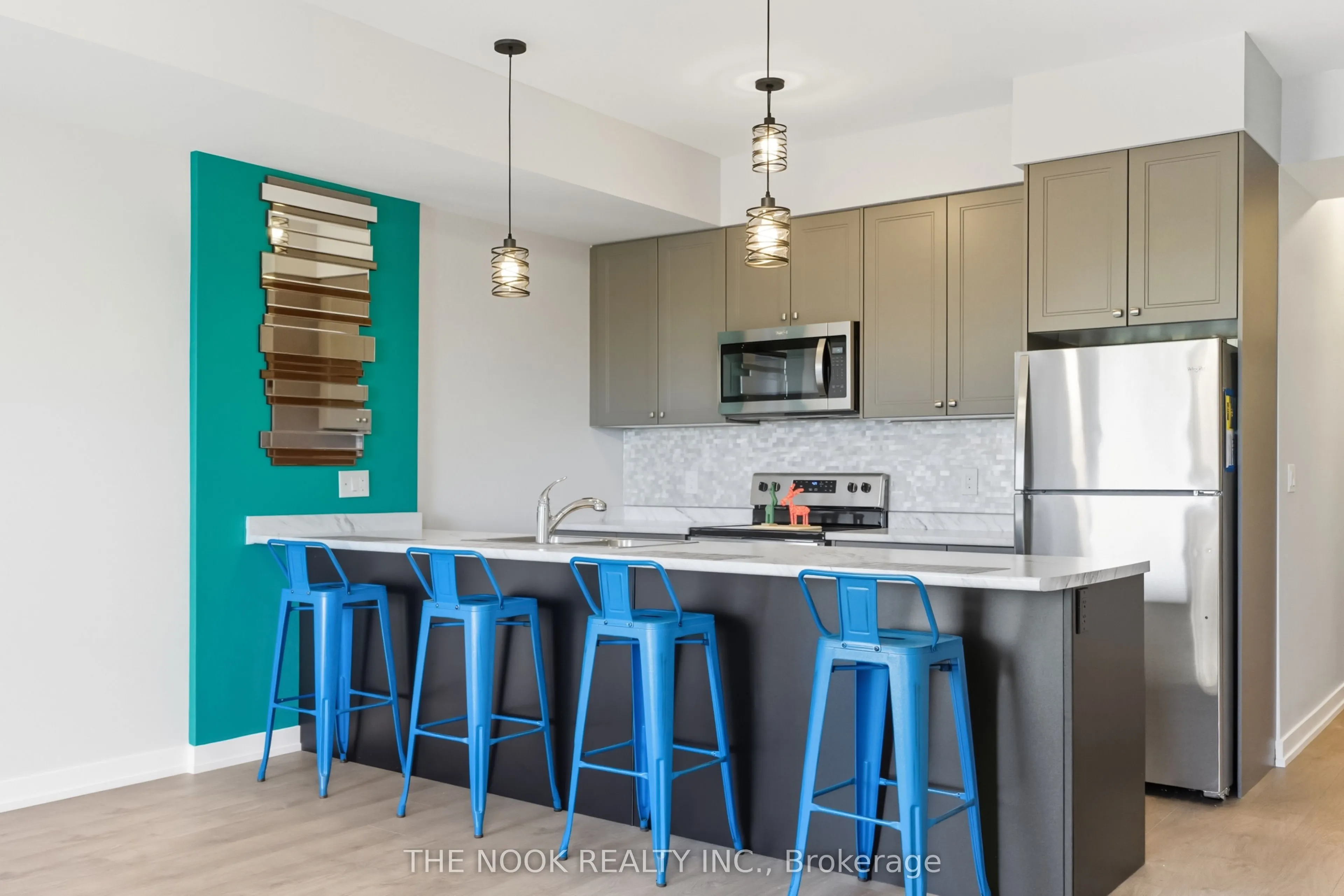 160 Densmore Road, #601