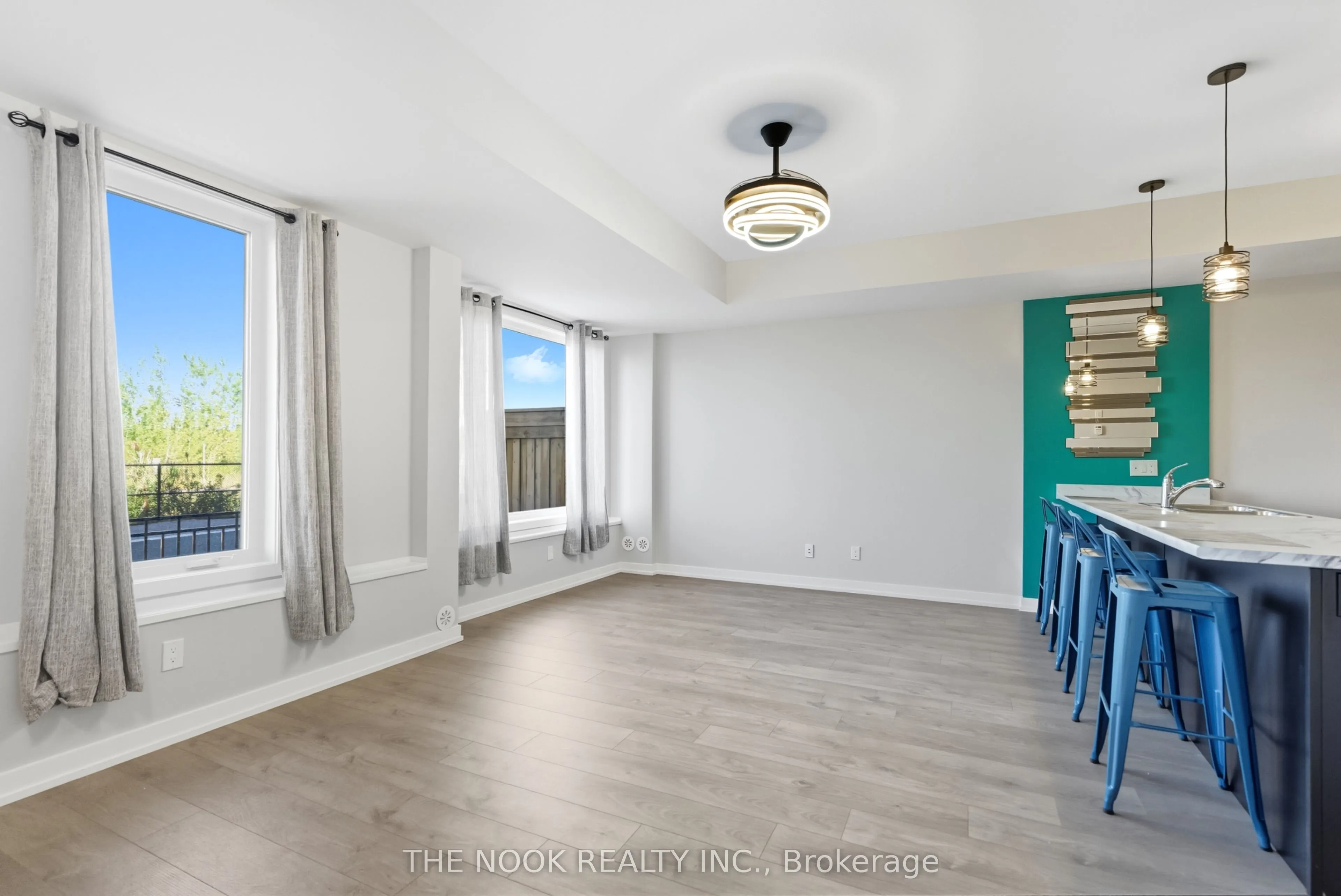 160 Densmore Road, #601