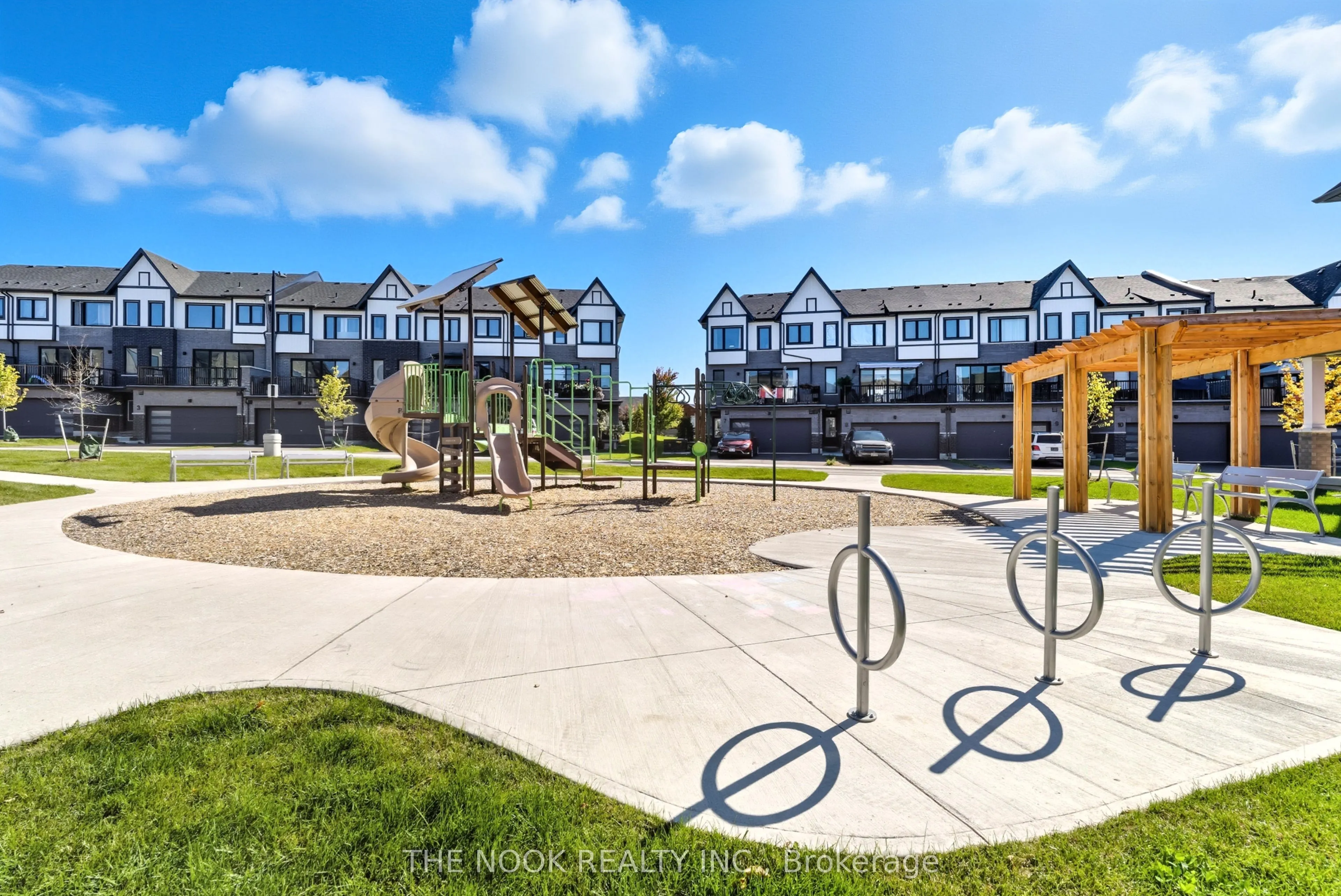 160 Densmore Road, #601