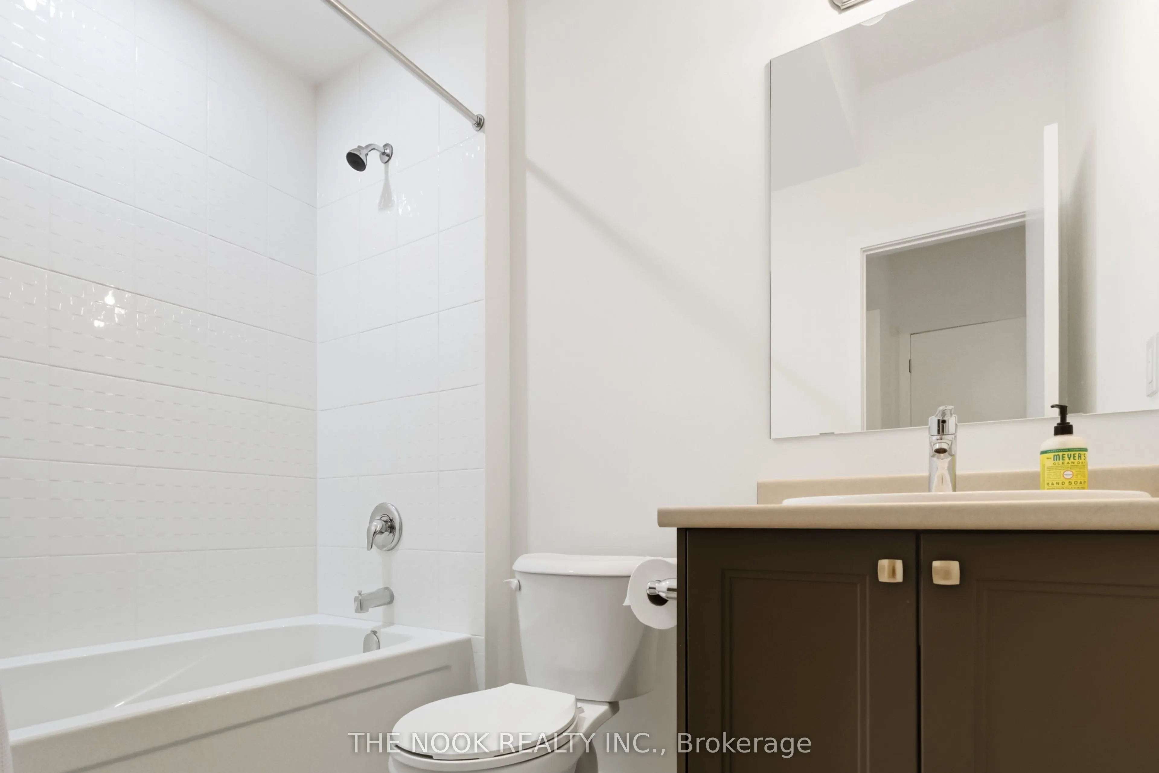 160 Densmore Road, #601