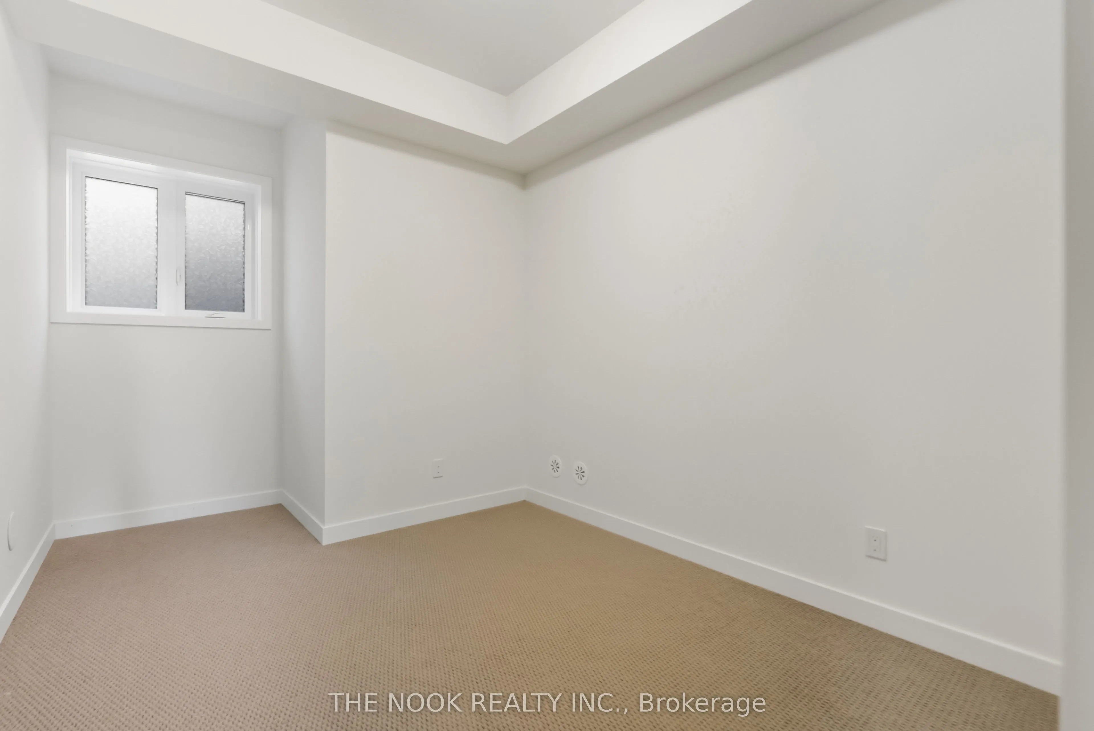 160 Densmore Road, #601