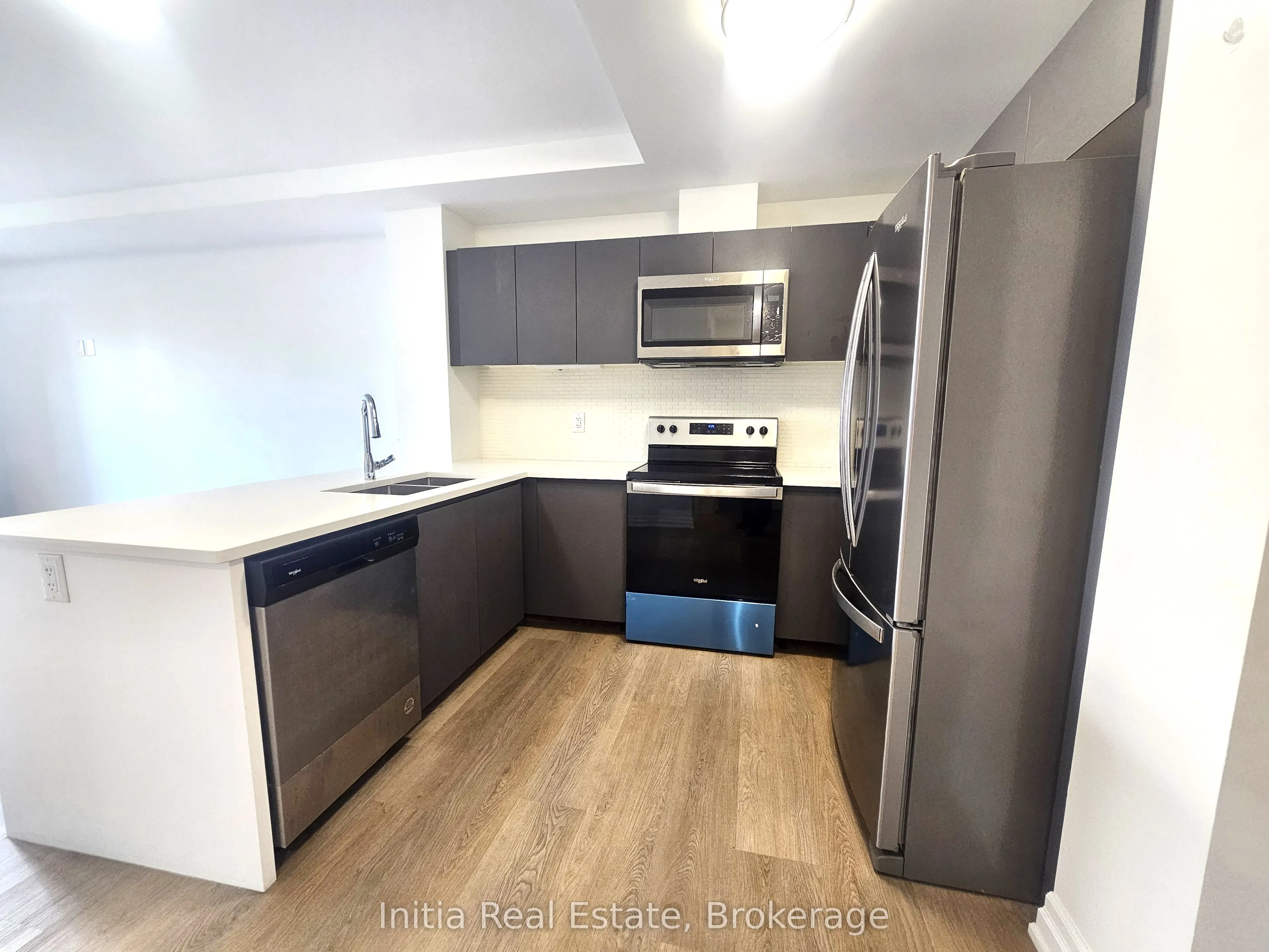 3320 Stella Crescent, #117