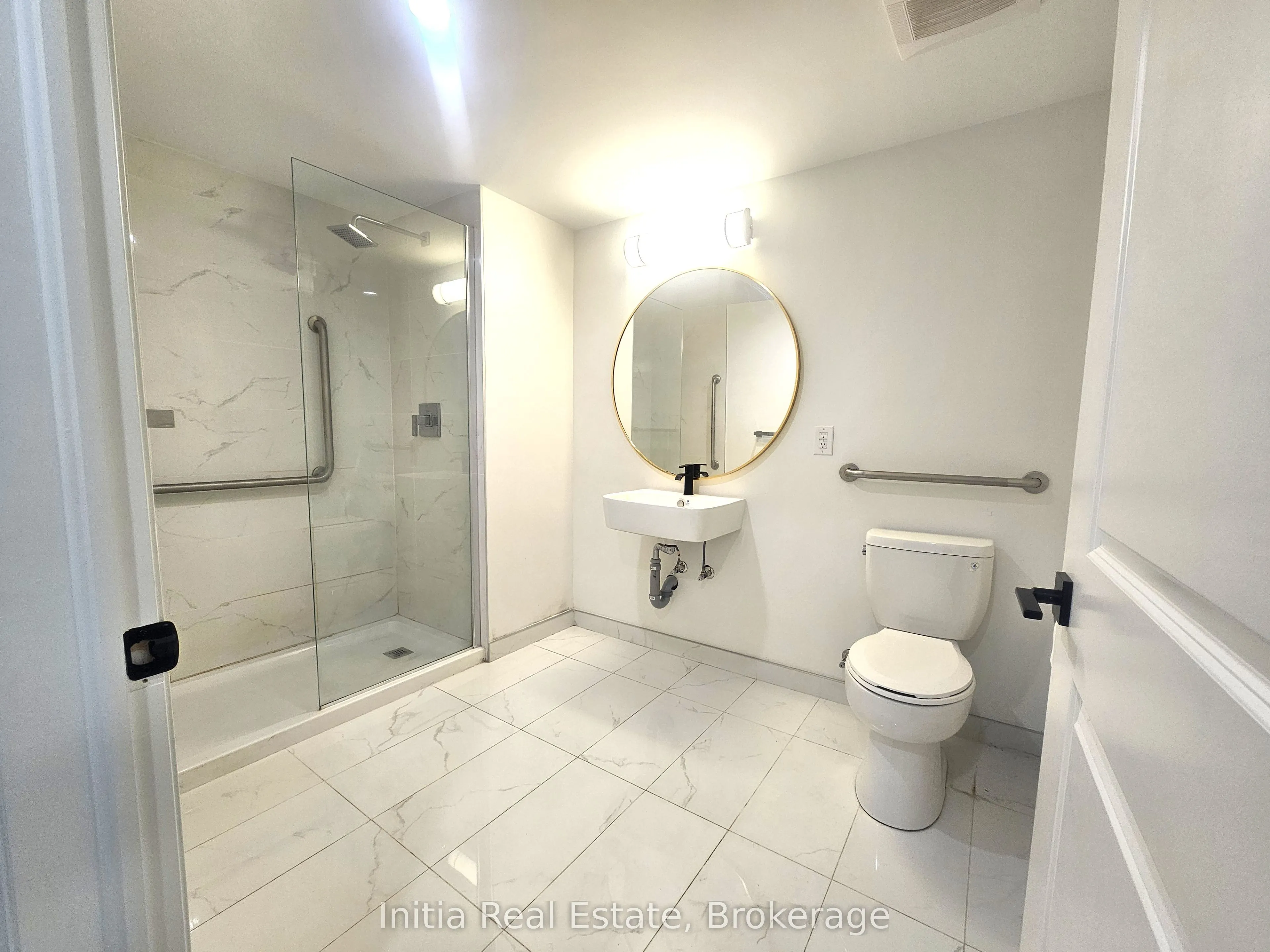 3320 Stella Crescent, #117