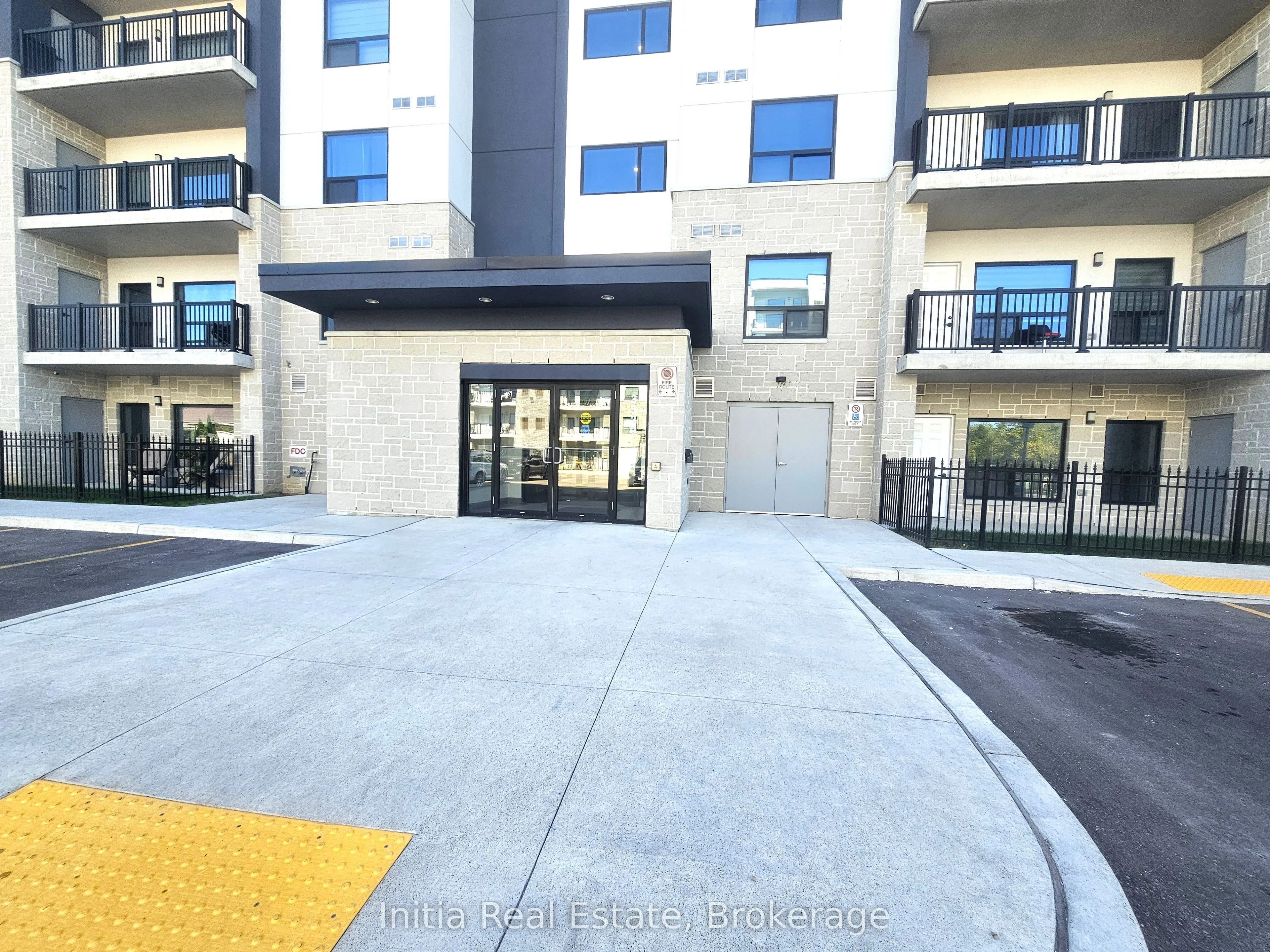 3320 Stella Crescent, #117