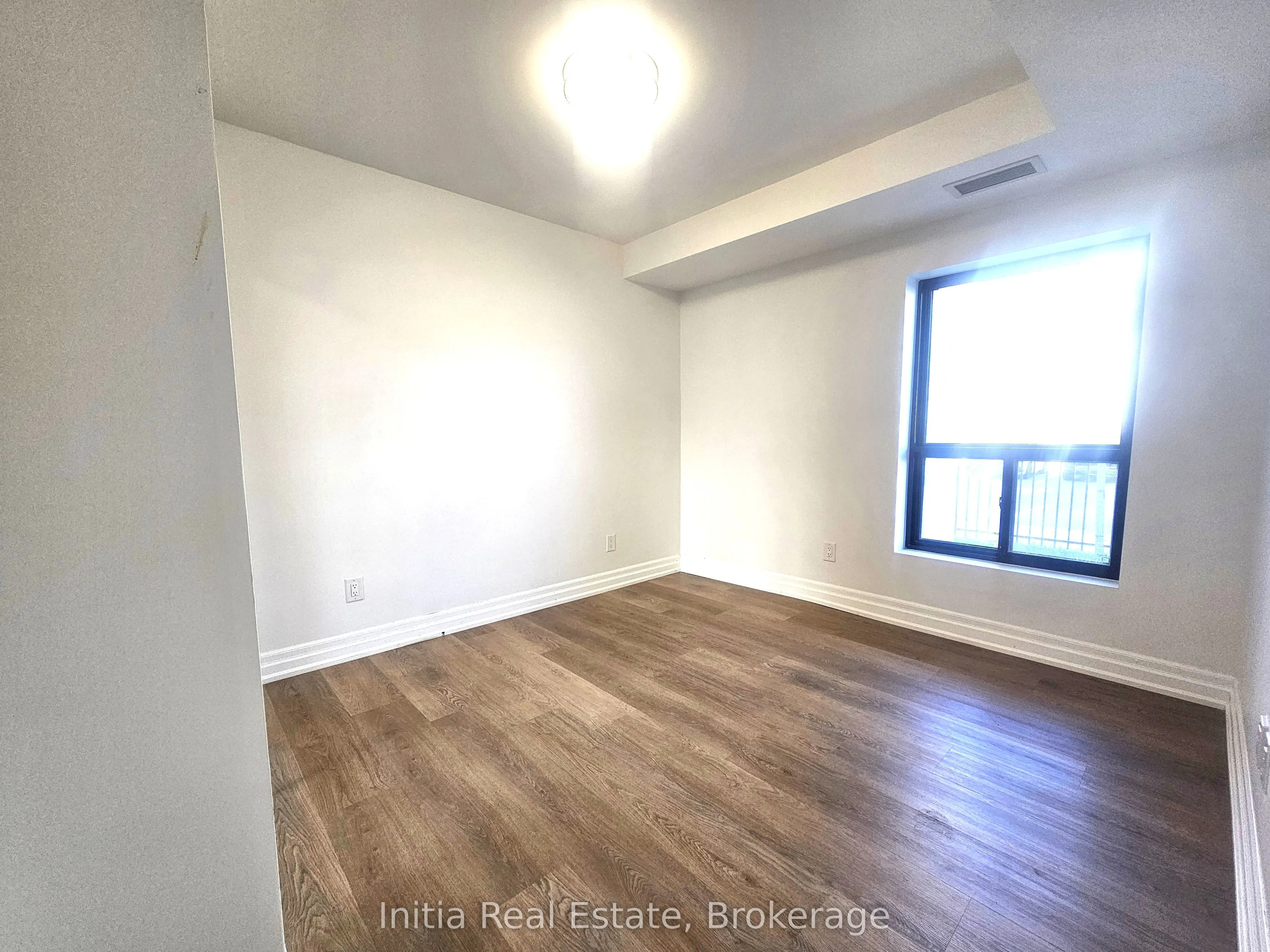 3320 Stella Crescent, #117
