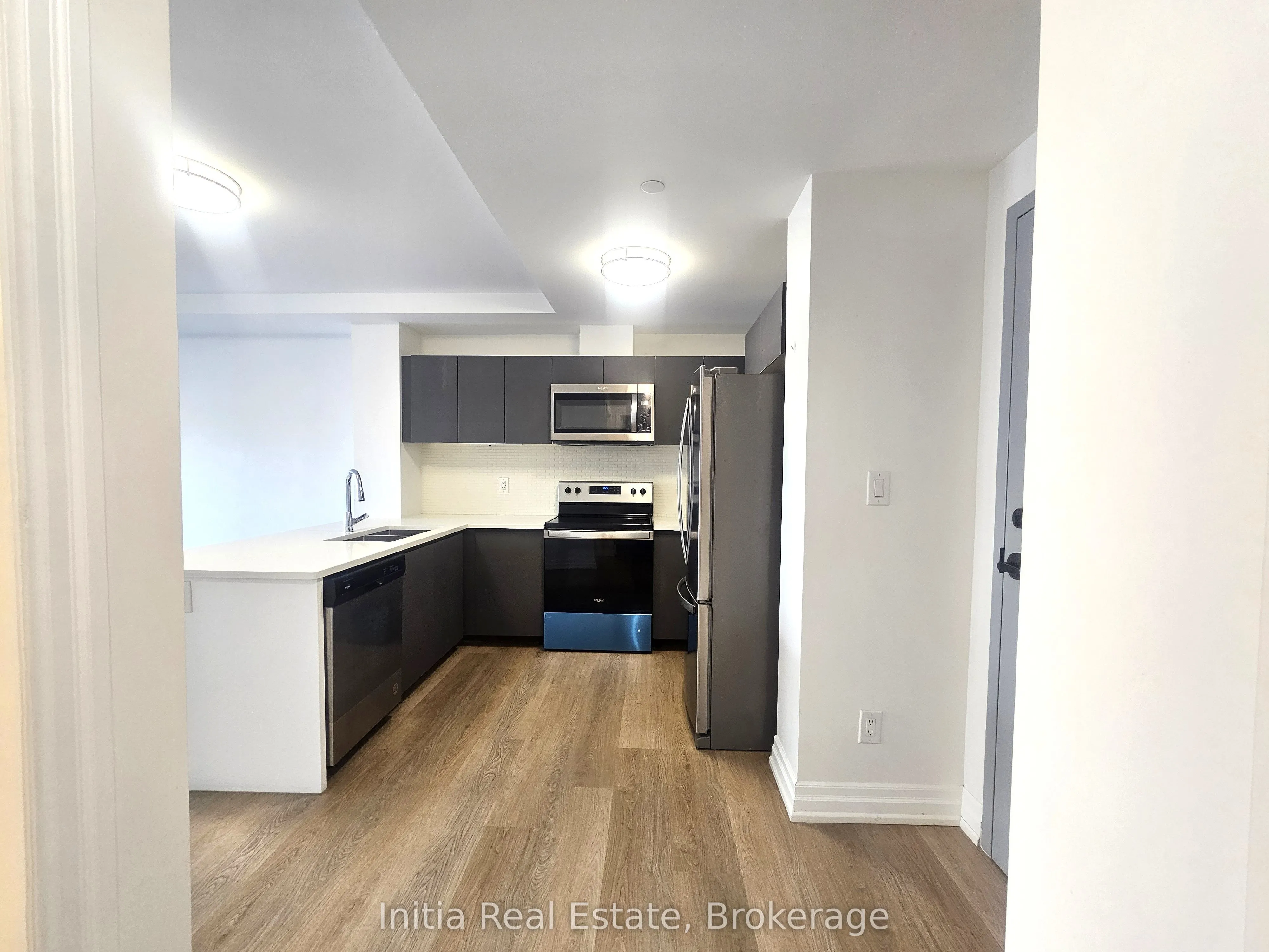 3320 Stella Crescent, #117