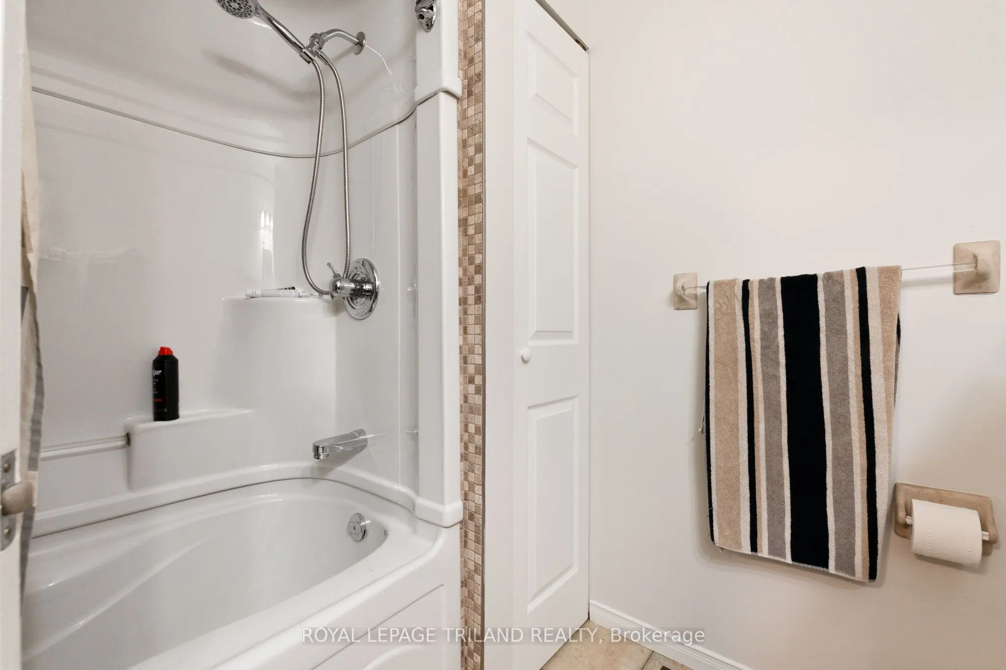 131 Bonaventure Drive, #32