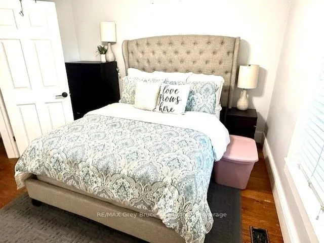 504 14th Street W