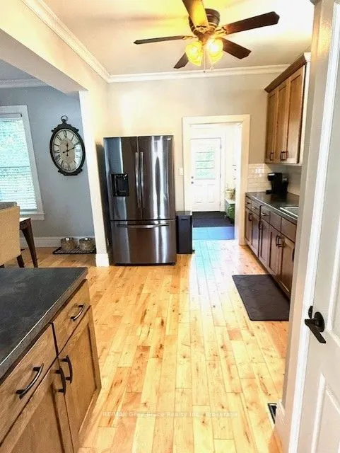 504 14th Street W