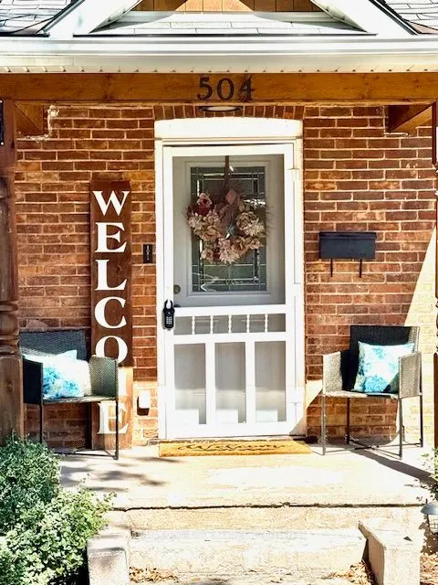 504 14th Street W