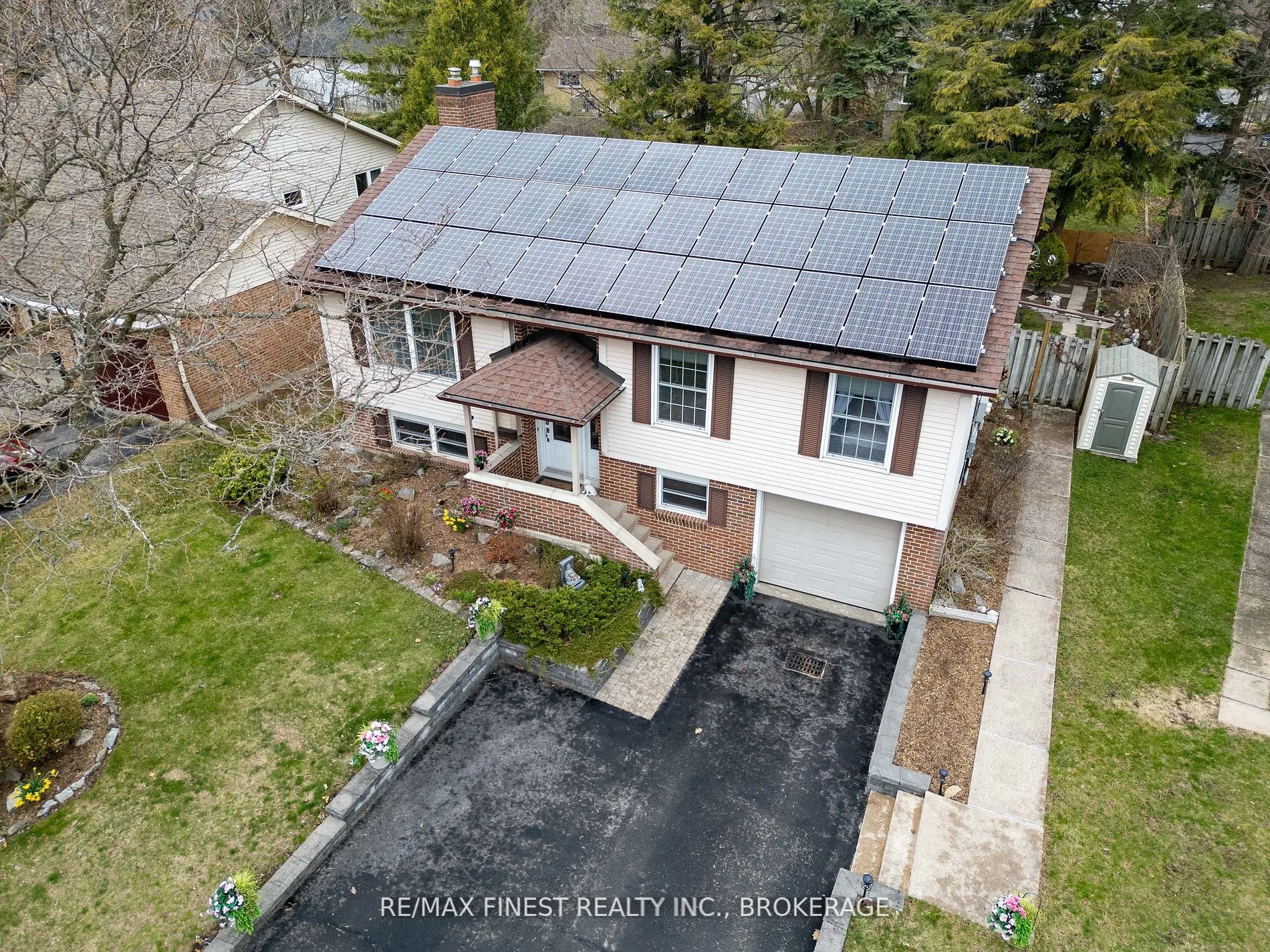 1048 Bauder Crescent