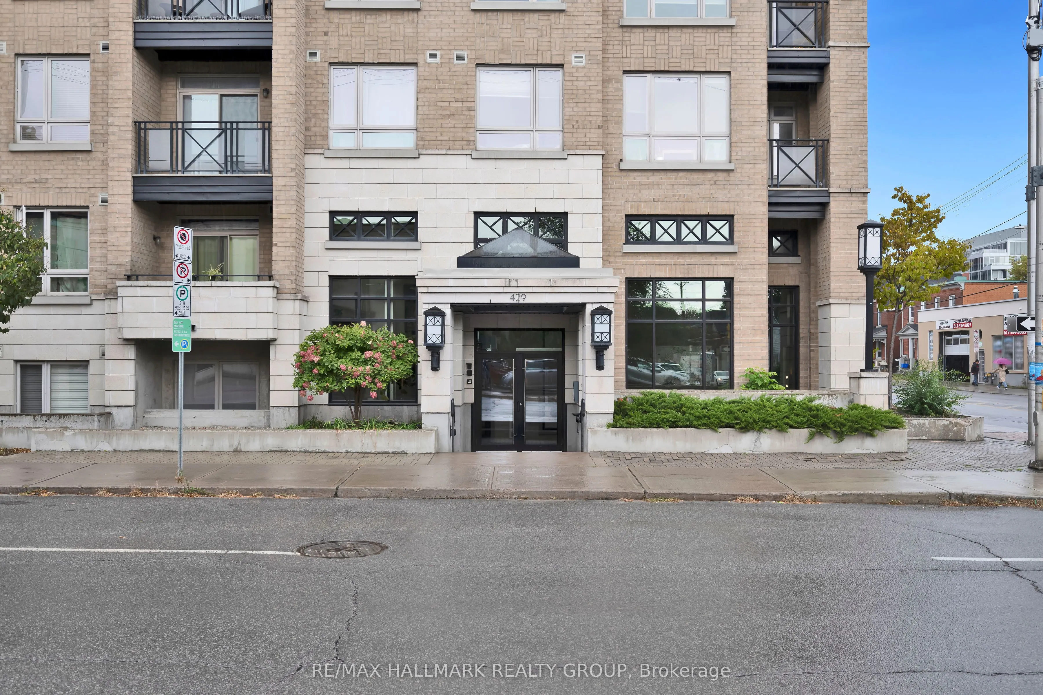 429 Kent Street