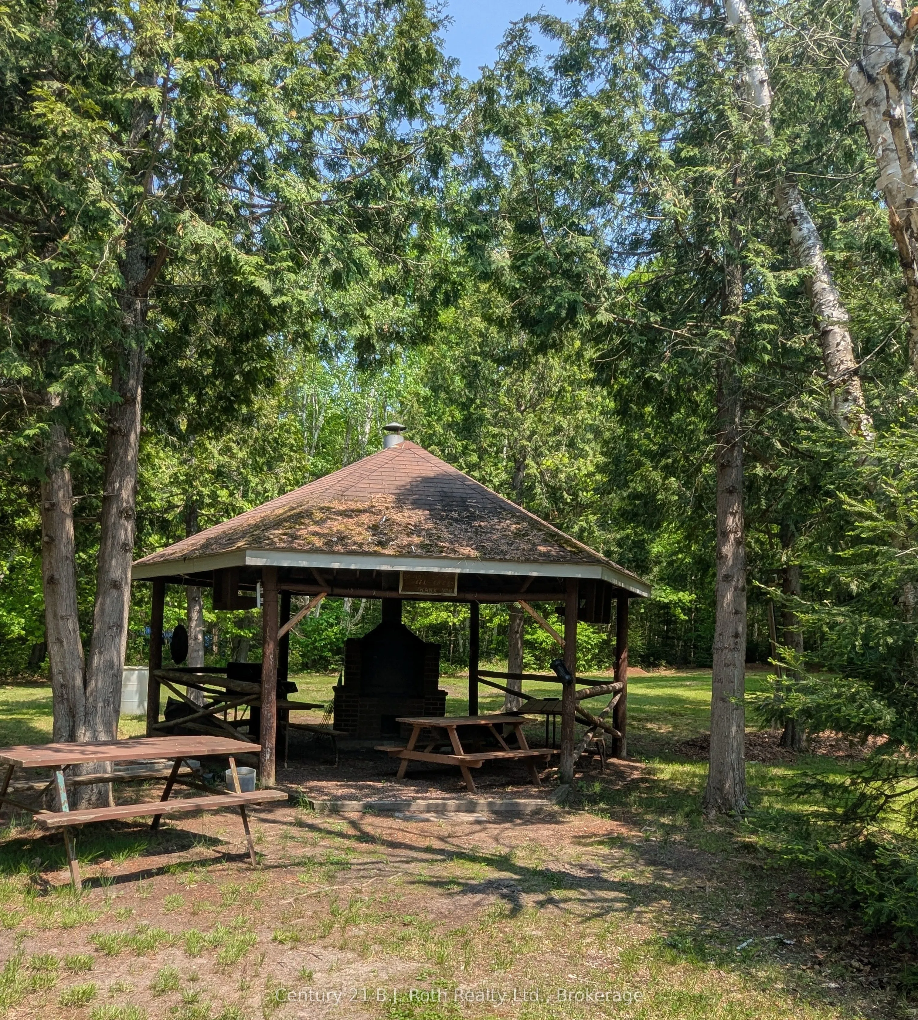 836 LAKE NIPISSING Road