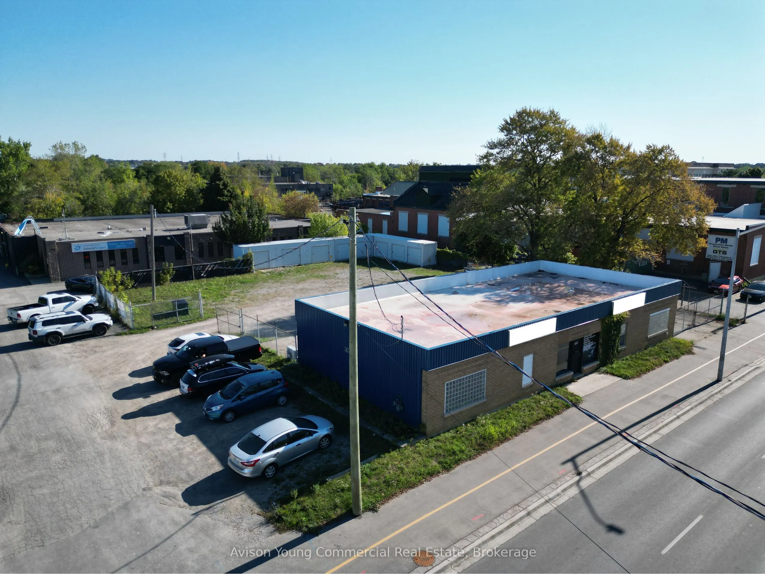 483 Dundas Street