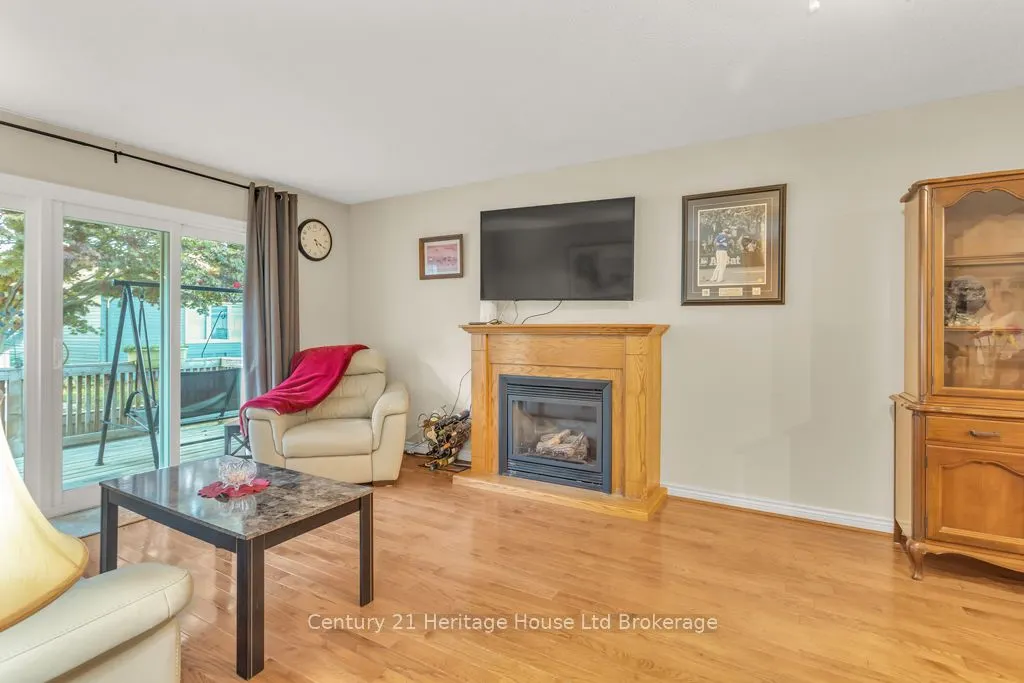 26 Seres Drive