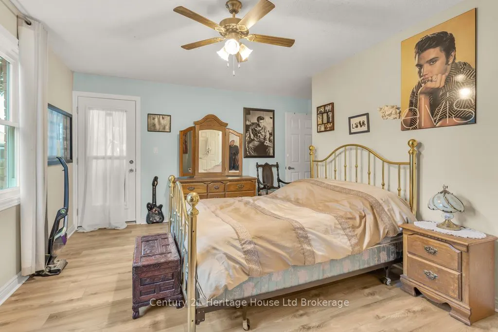 26 Seres Drive