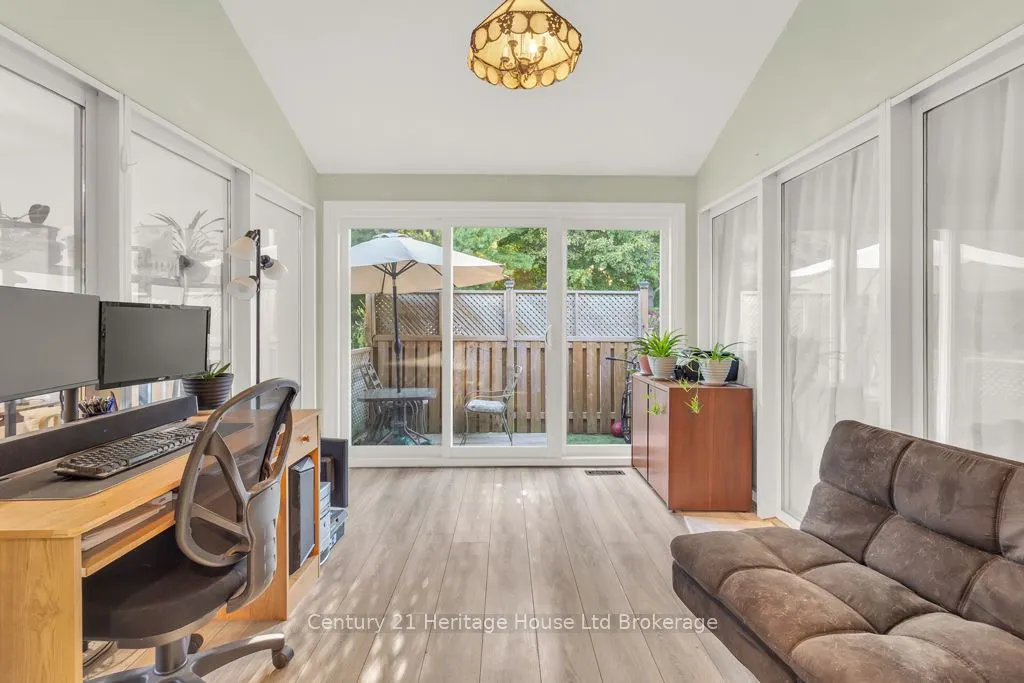 26 Seres Drive