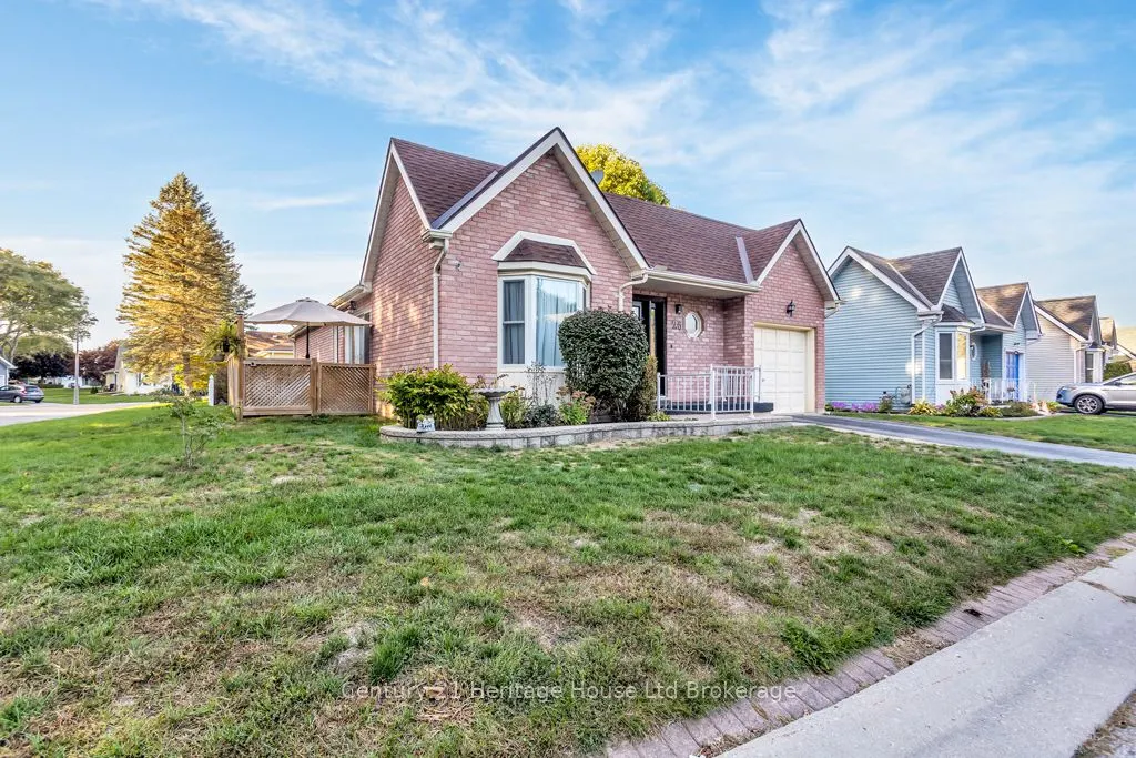 26 Seres Drive