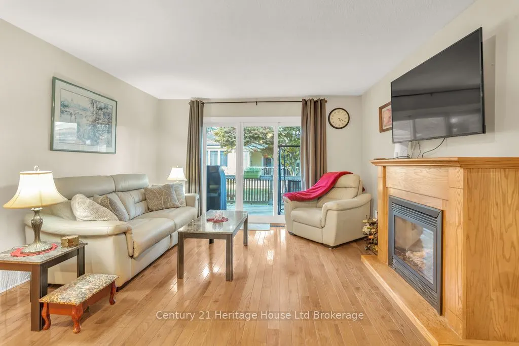 26 Seres Drive
