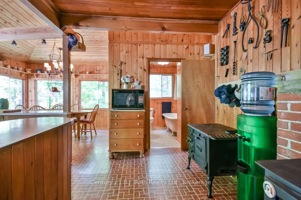 756 Browning Island