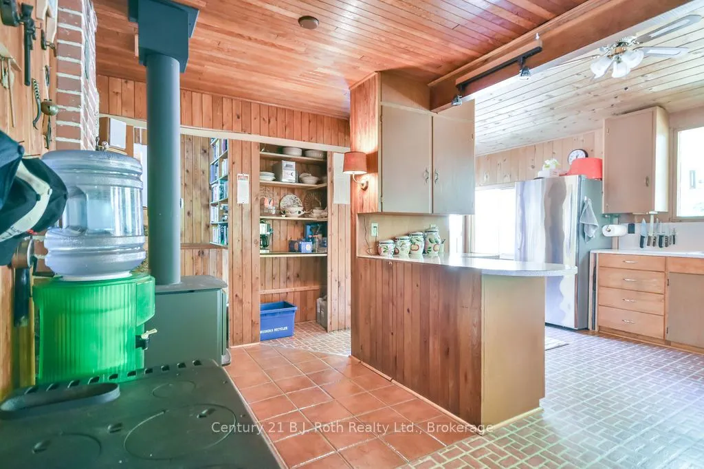 756 Browning Island