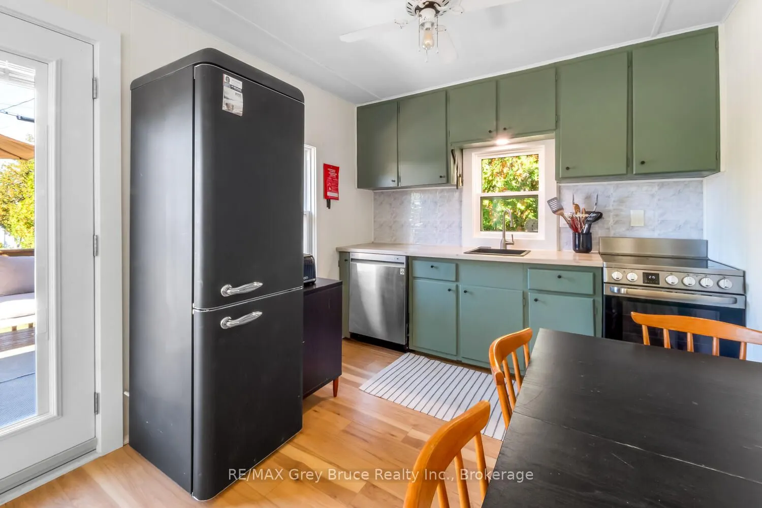 861 Pike Bay Road