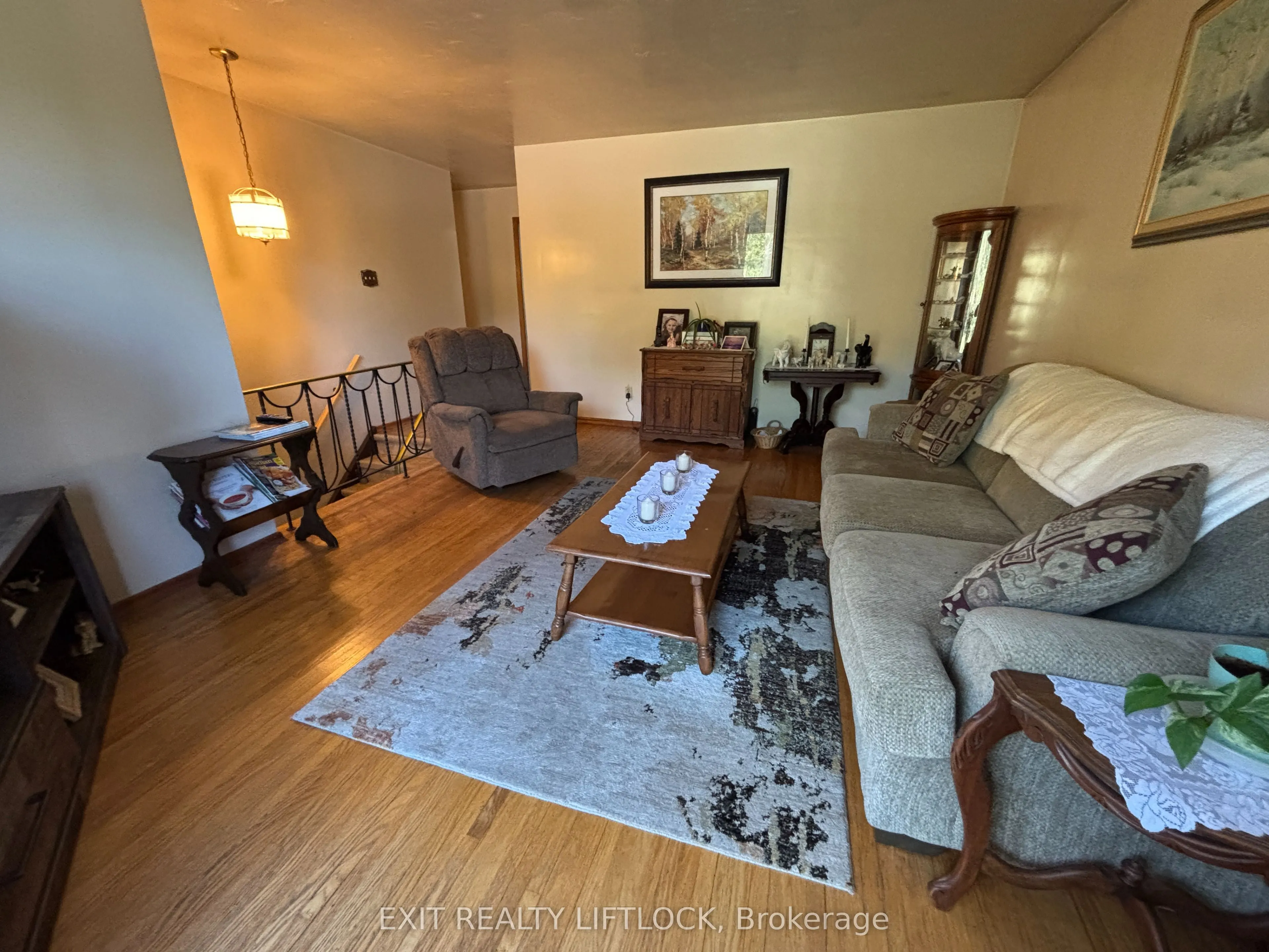 1276 Beavis Boulevard