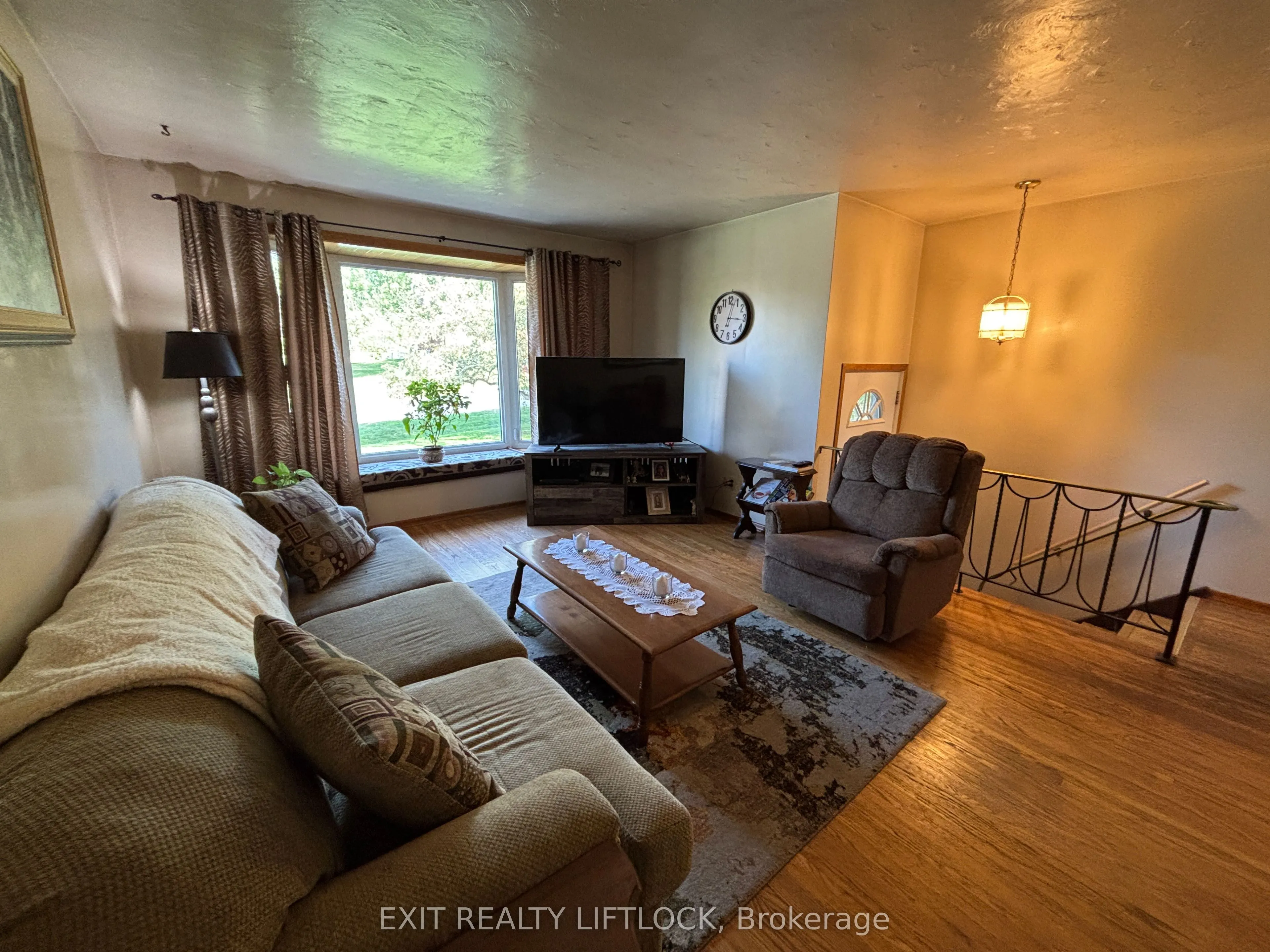 1276 Beavis Boulevard
