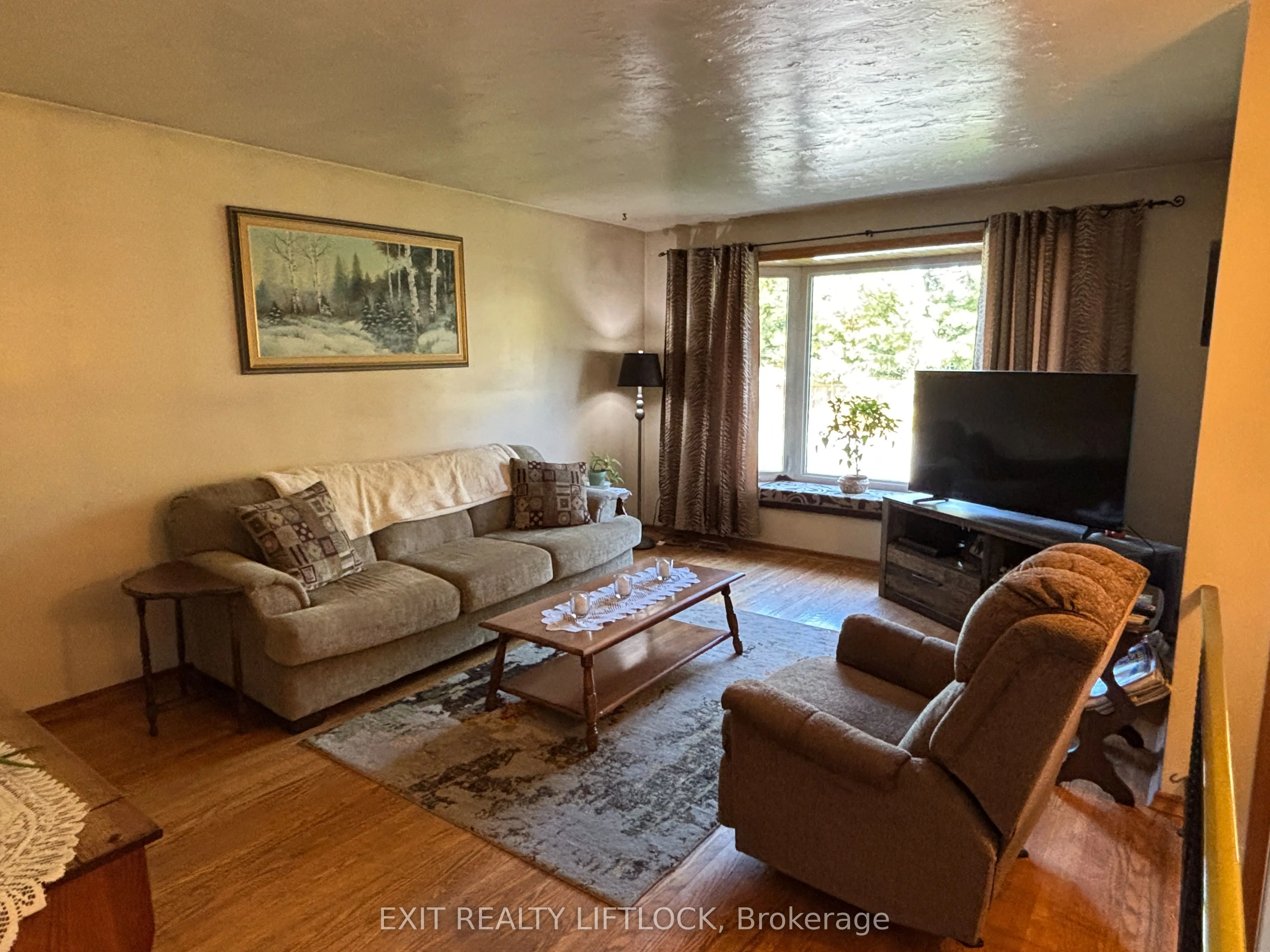 1276 Beavis Boulevard