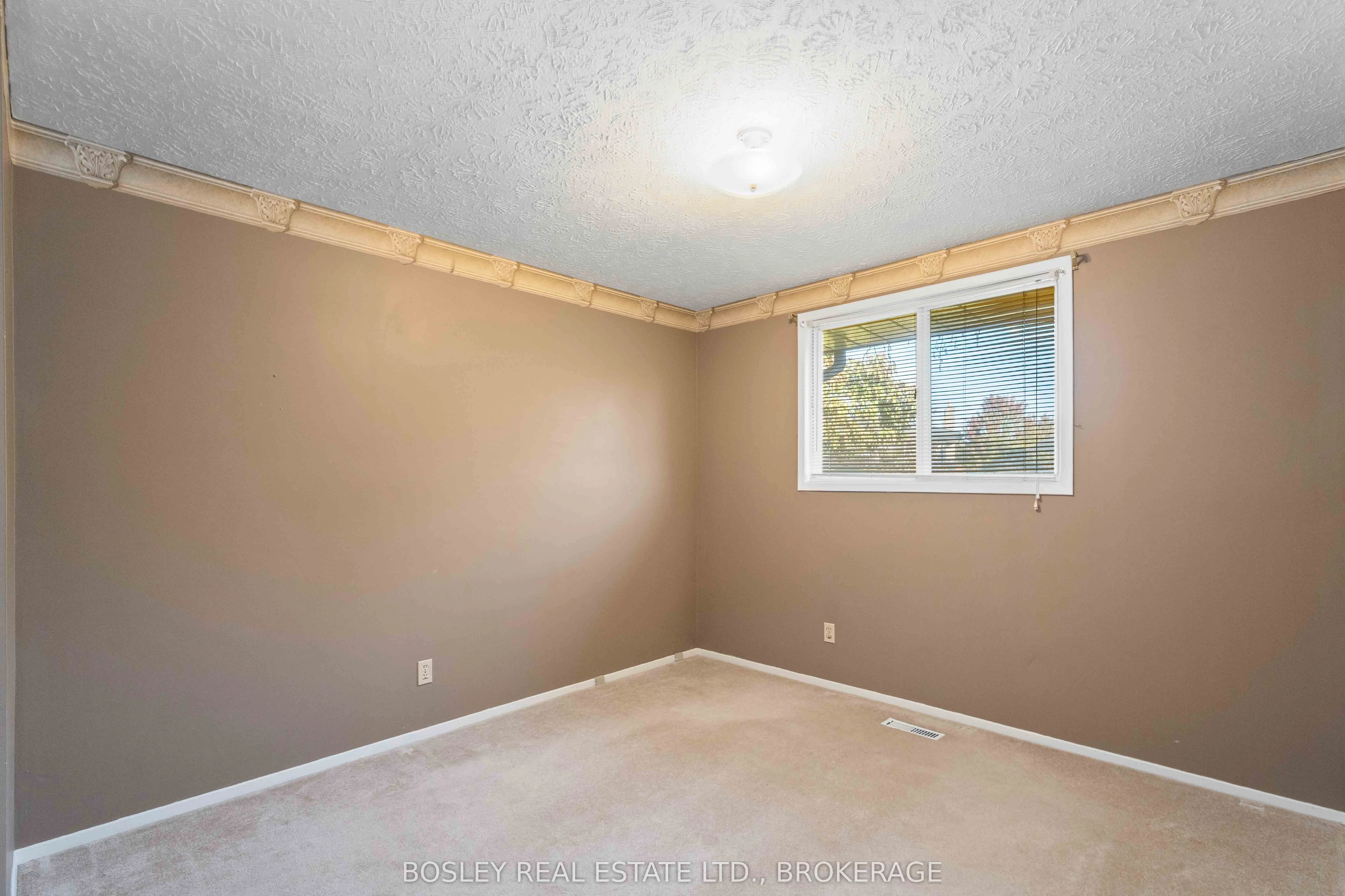 7782 Jubilee Drive