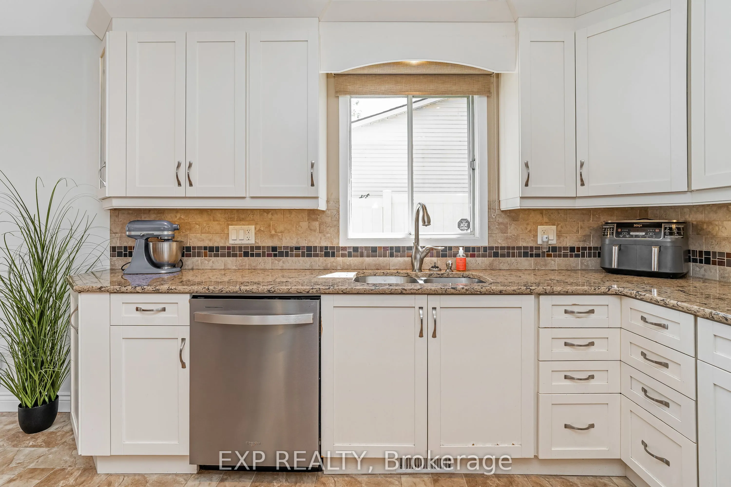 6084A Vineyard Drive