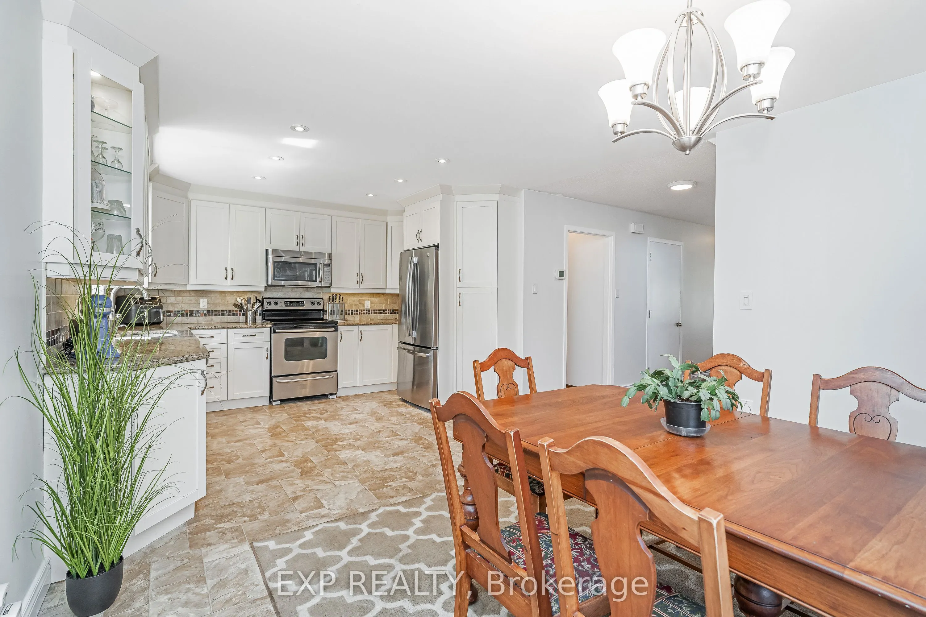 6084A Vineyard Drive