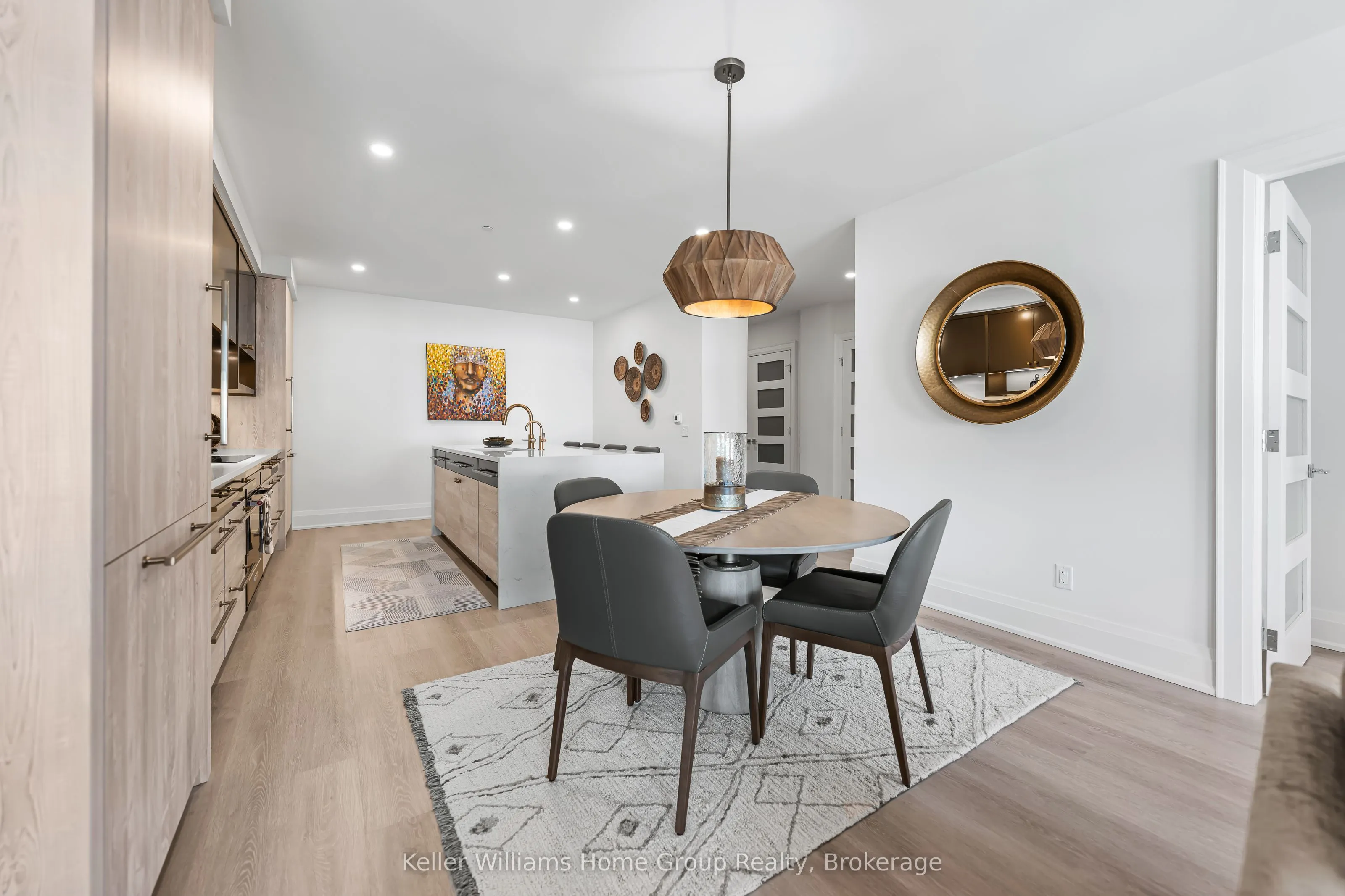 6523 Wellington Road 7, #419