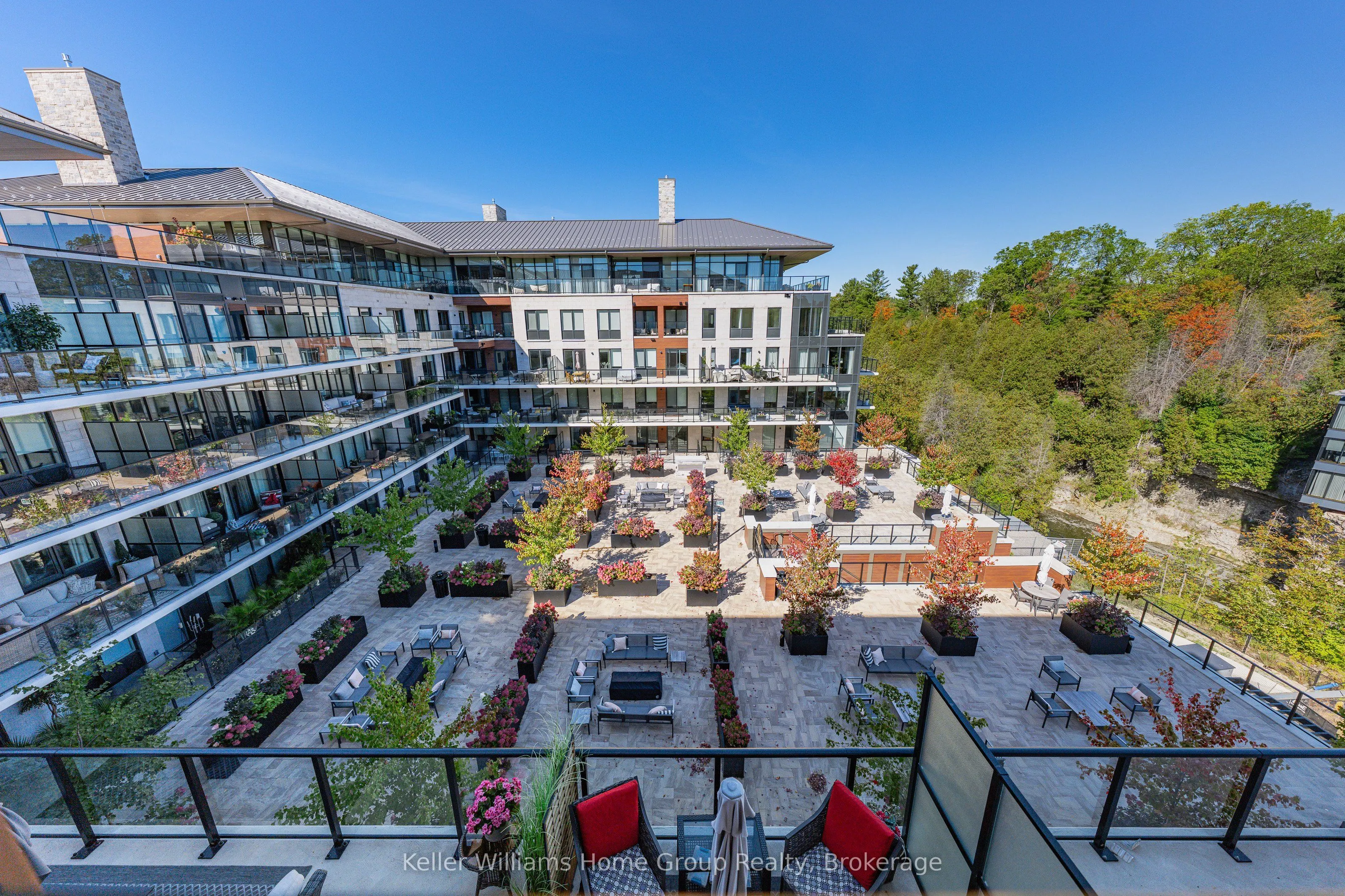6523 Wellington Road 7, #419