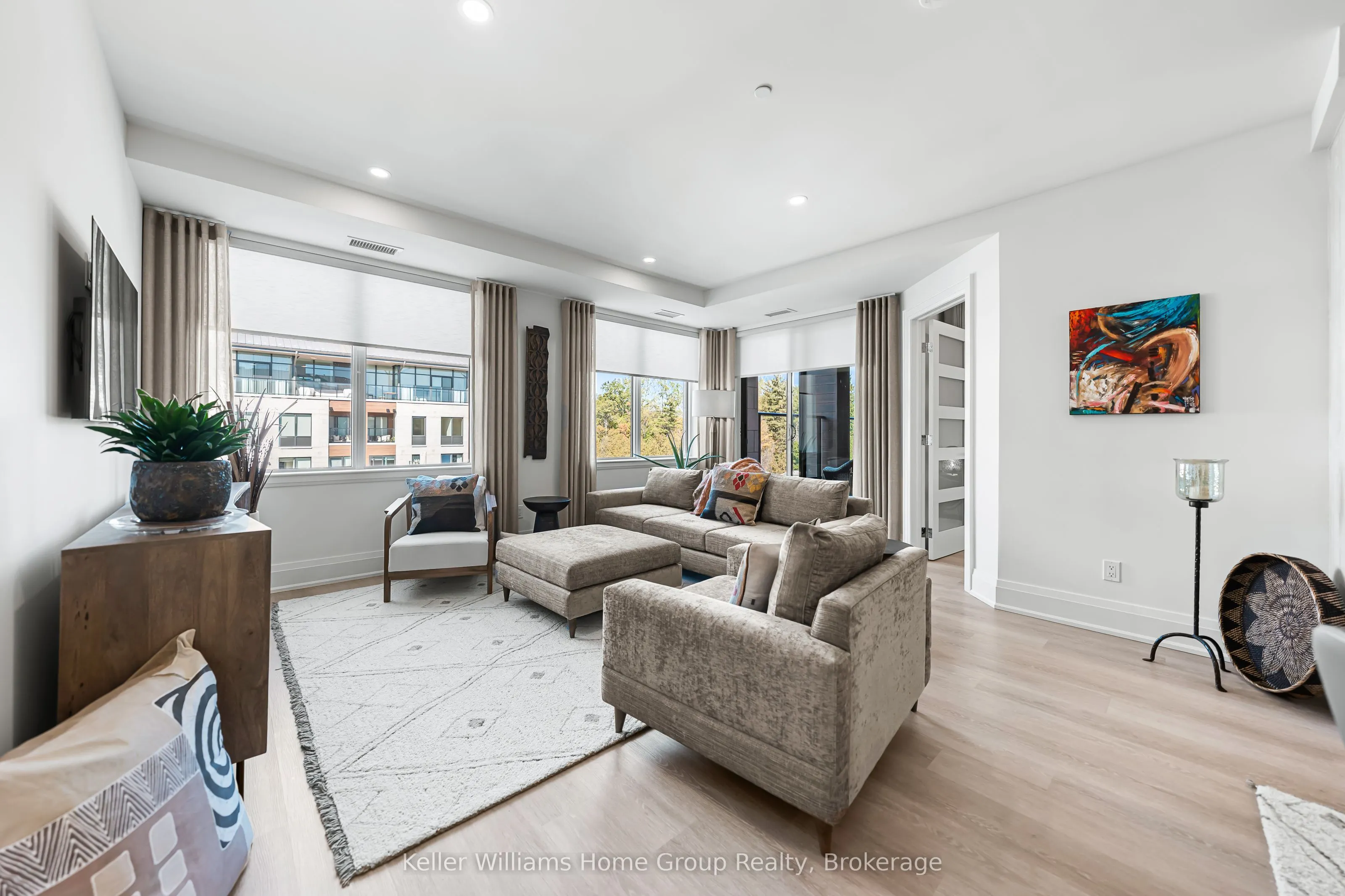 6523 Wellington Road 7, #419