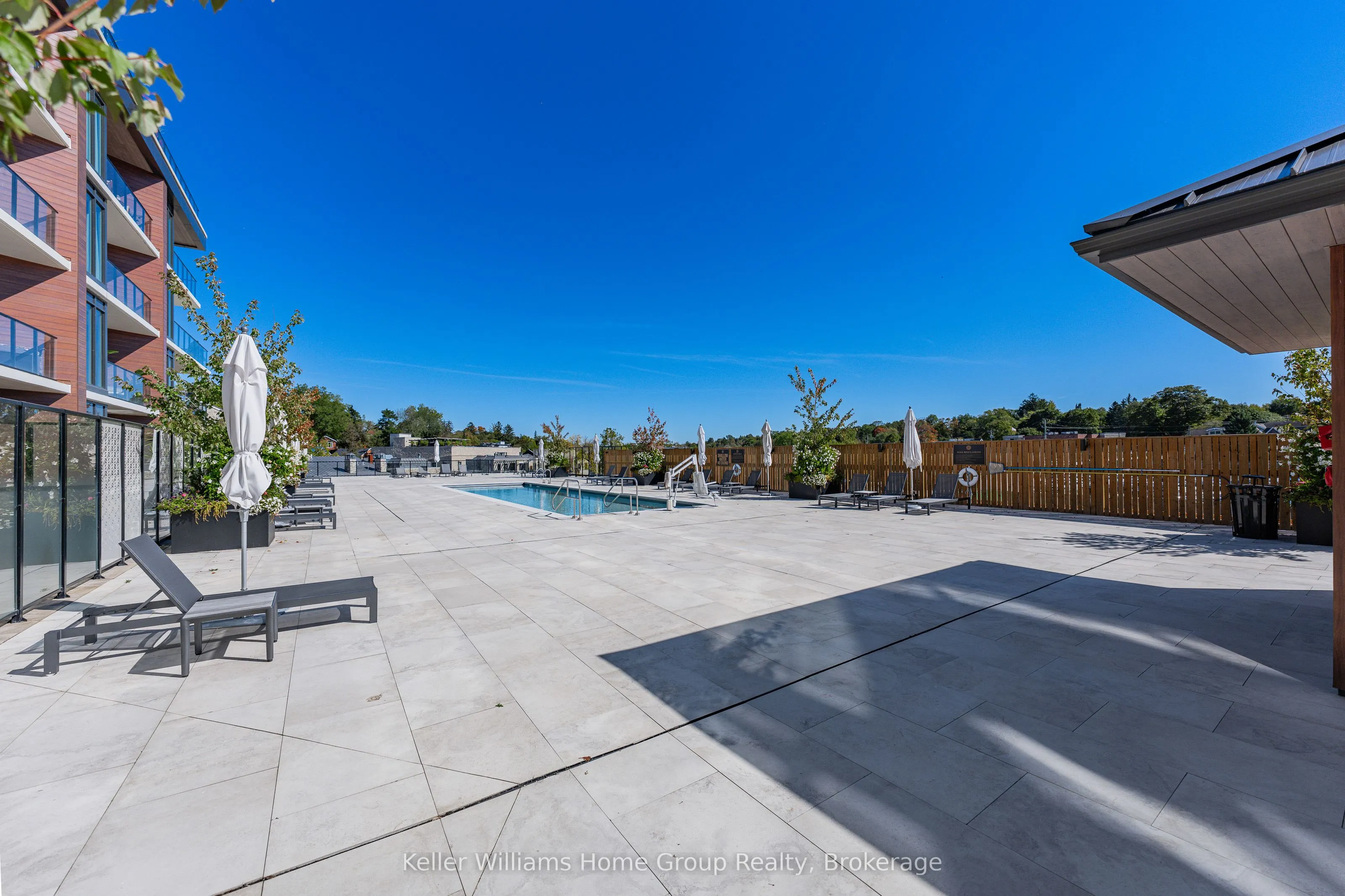 6523 Wellington Road 7, #419