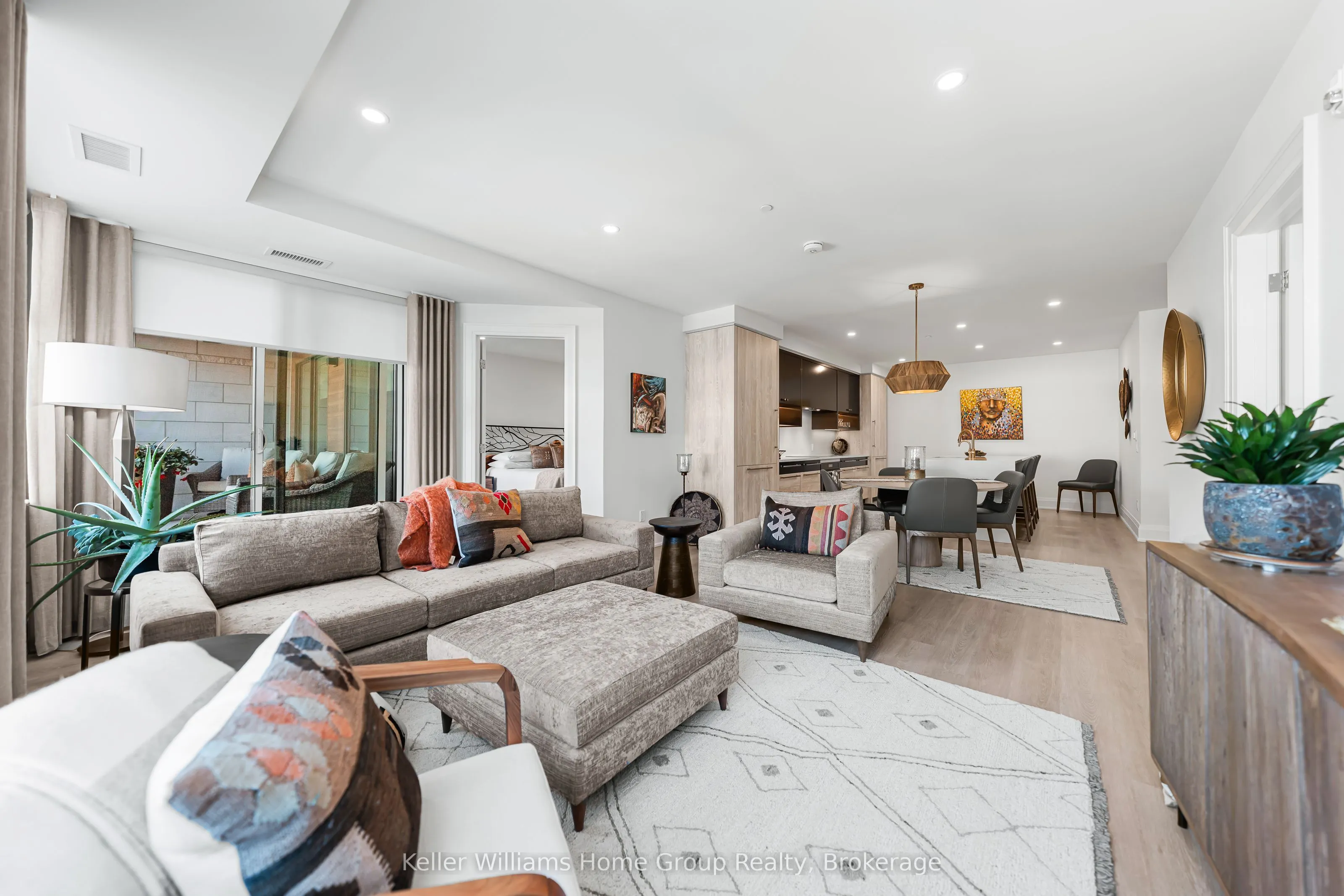 6523 Wellington Road 7, #419