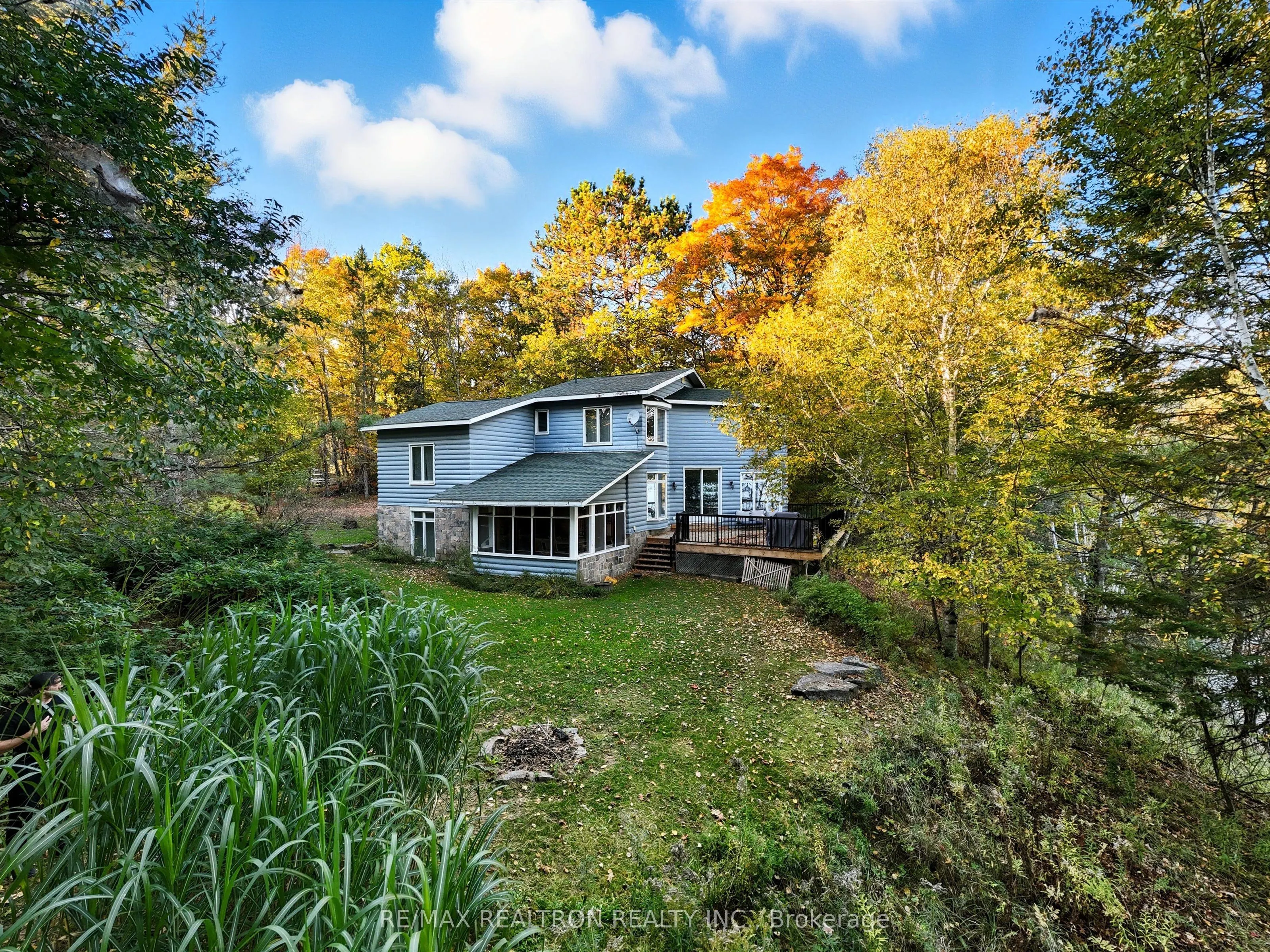 23 Rocky Drive