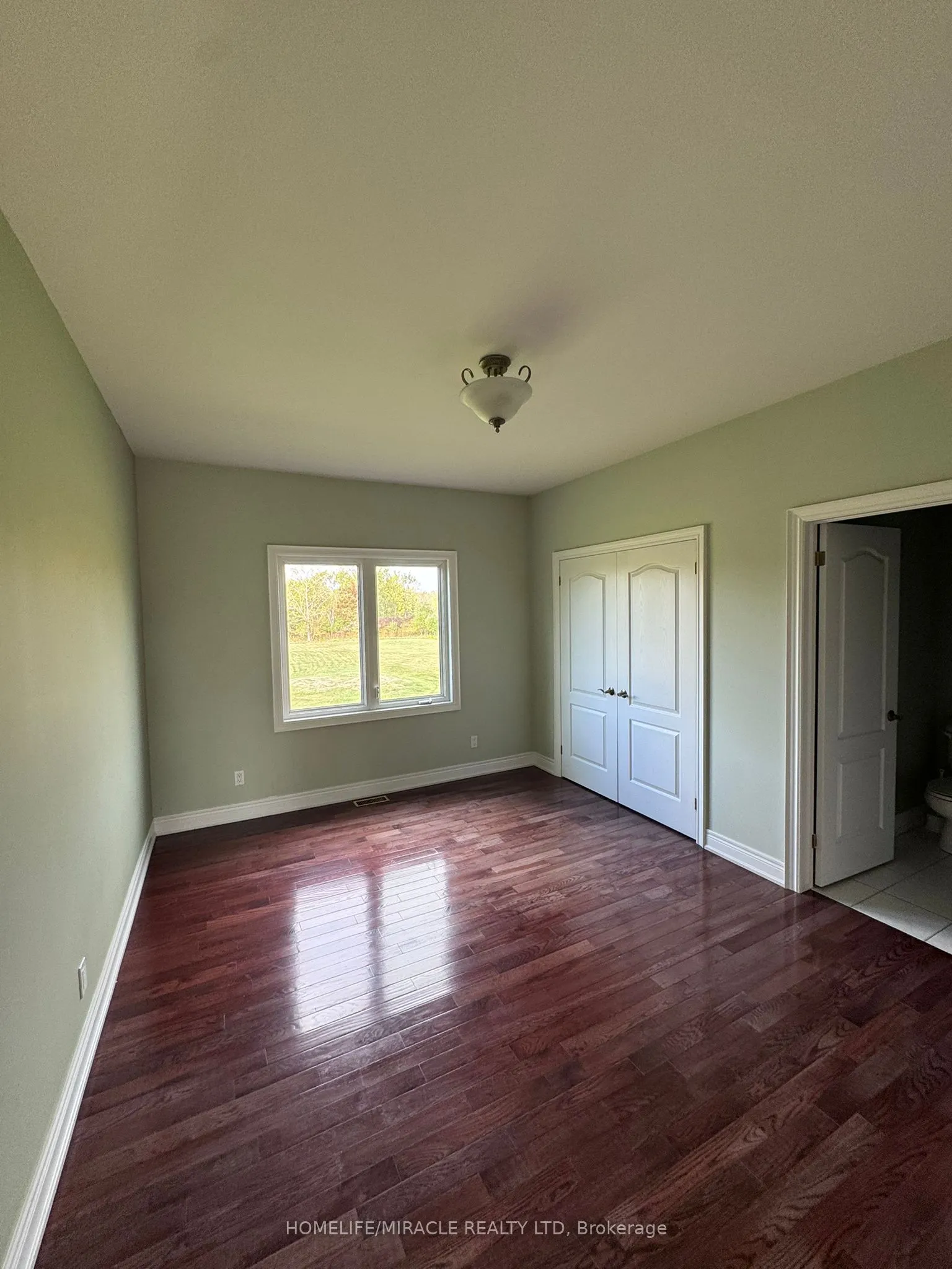 11257 Niagara Parkway