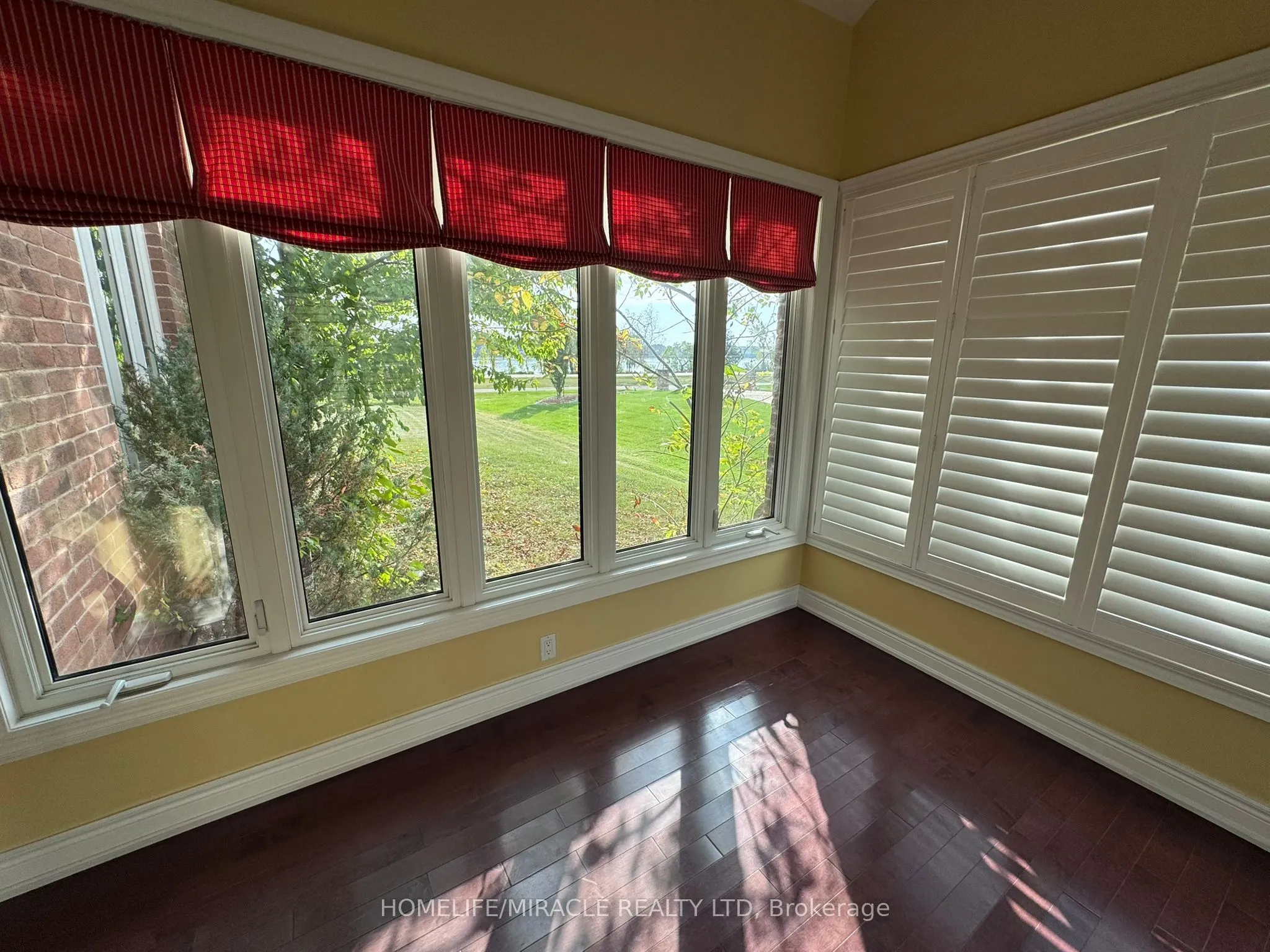 11257 Niagara Parkway