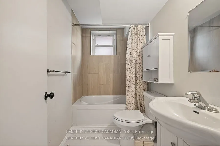 454 Salisbury Street, #LOWER
