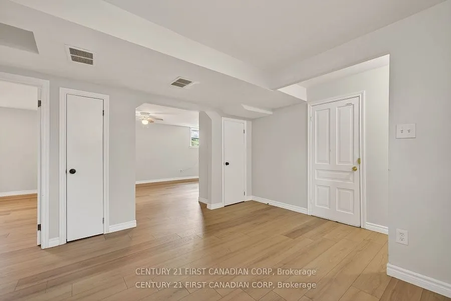 454 Salisbury Street, #LOWER