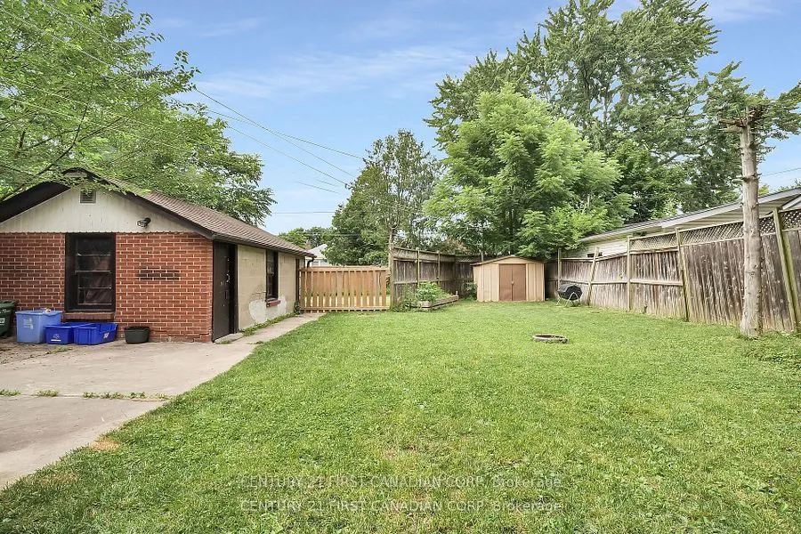 454 Salisbury Street, #LOWER