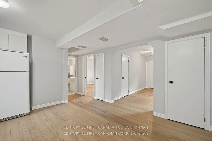 454 Salisbury Street, #LOWER