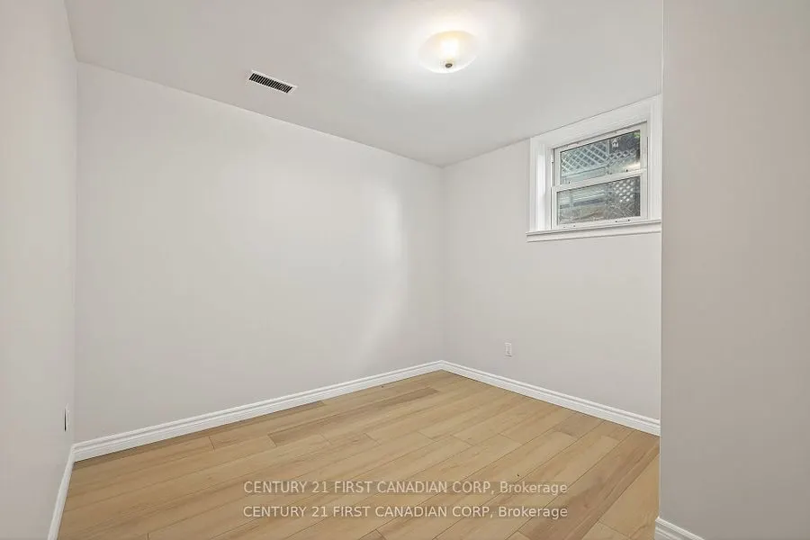 454 Salisbury Street, #LOWER