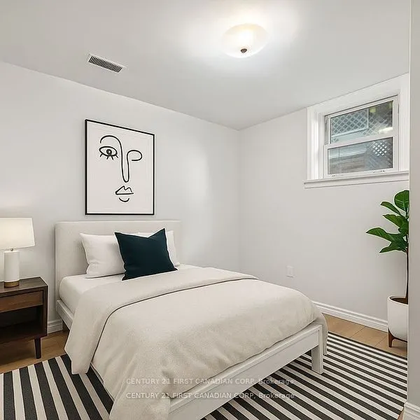 454 Salisbury Street, #LOWER